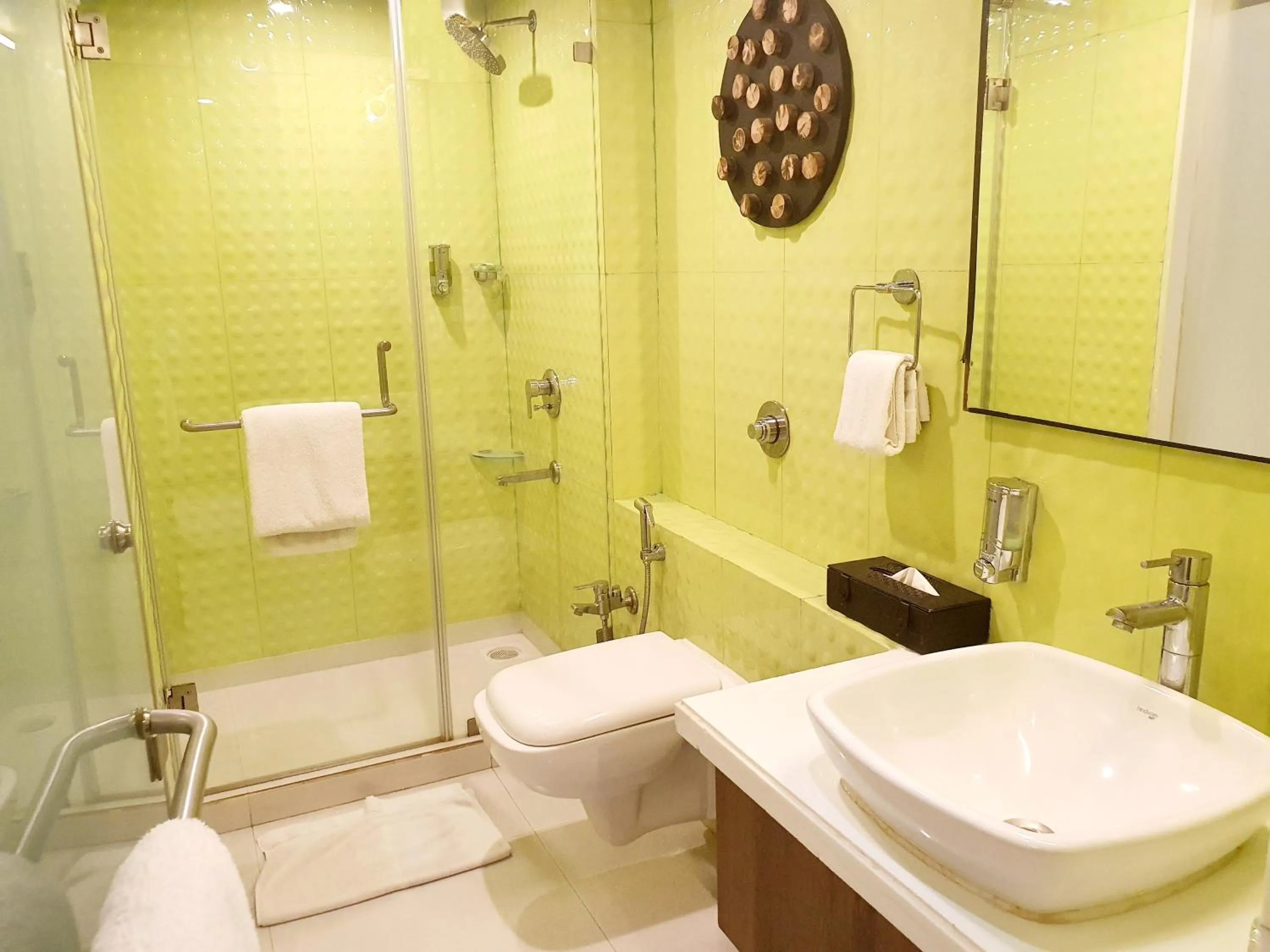 Bathroom in Dragonfly Hotel - The Art Hotel