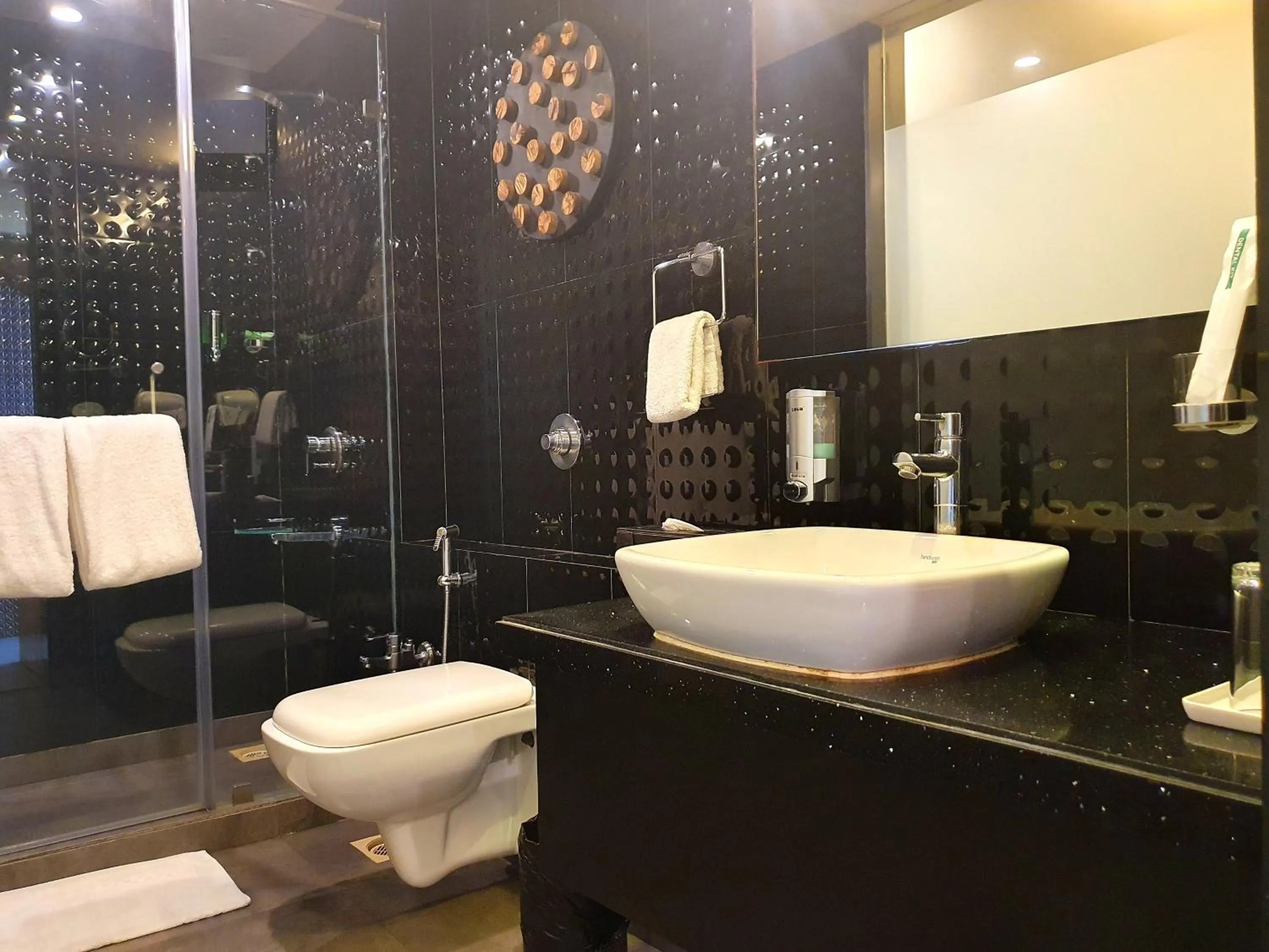 Bathroom in Dragonfly Hotel - The Art Hotel