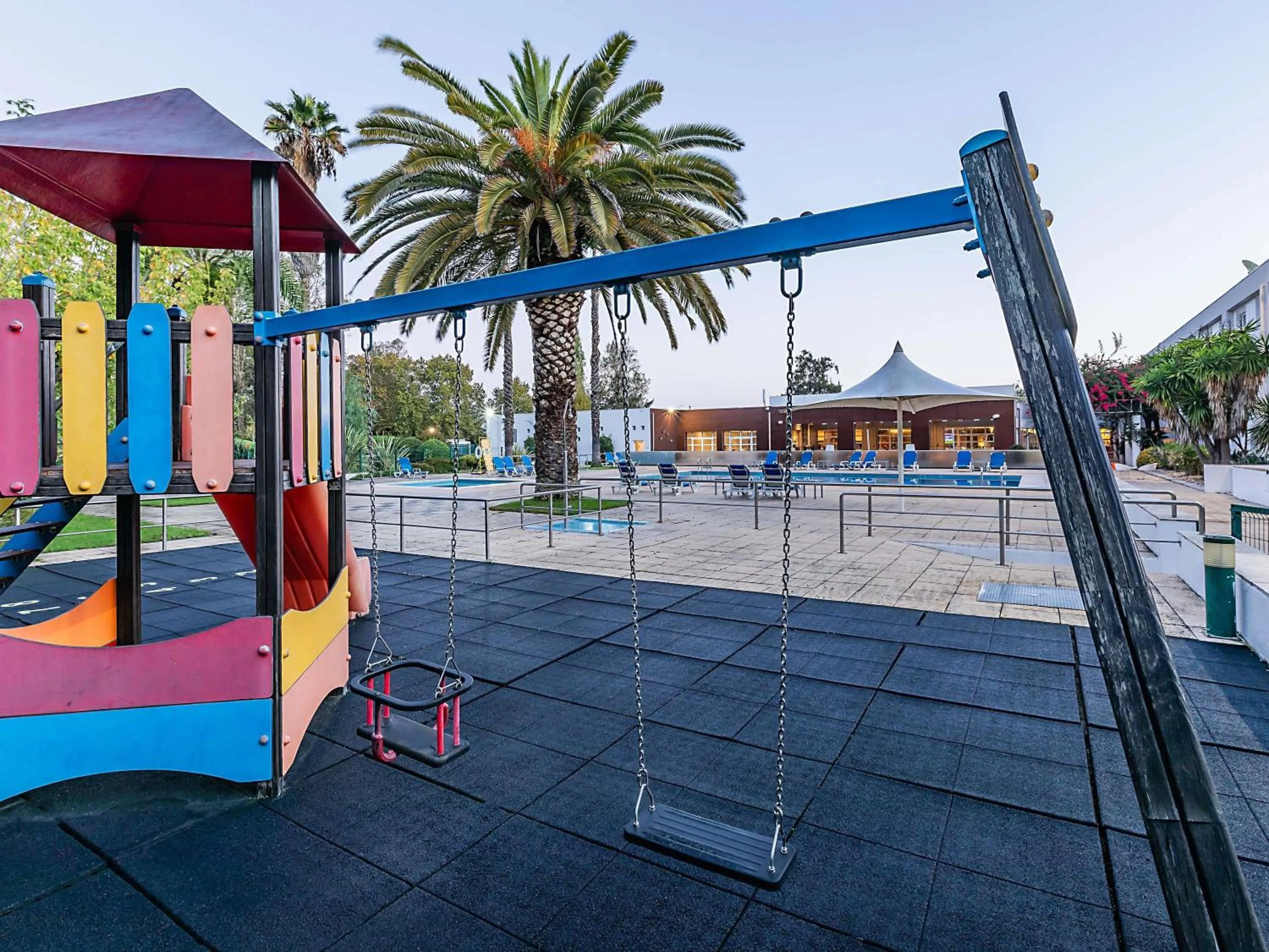 Property building in Novotel Setubal