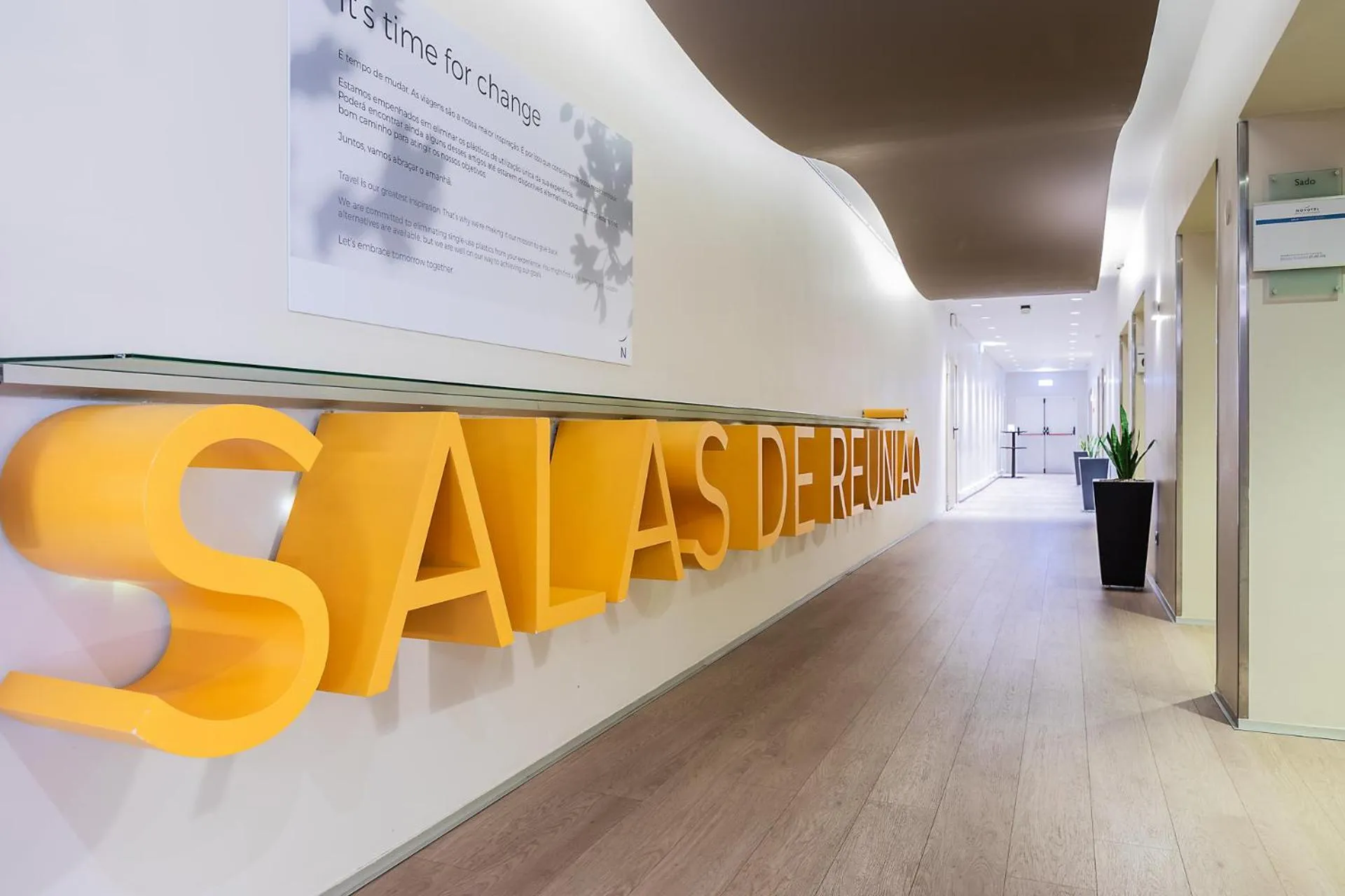 Meeting/conference room in Novotel Setubal