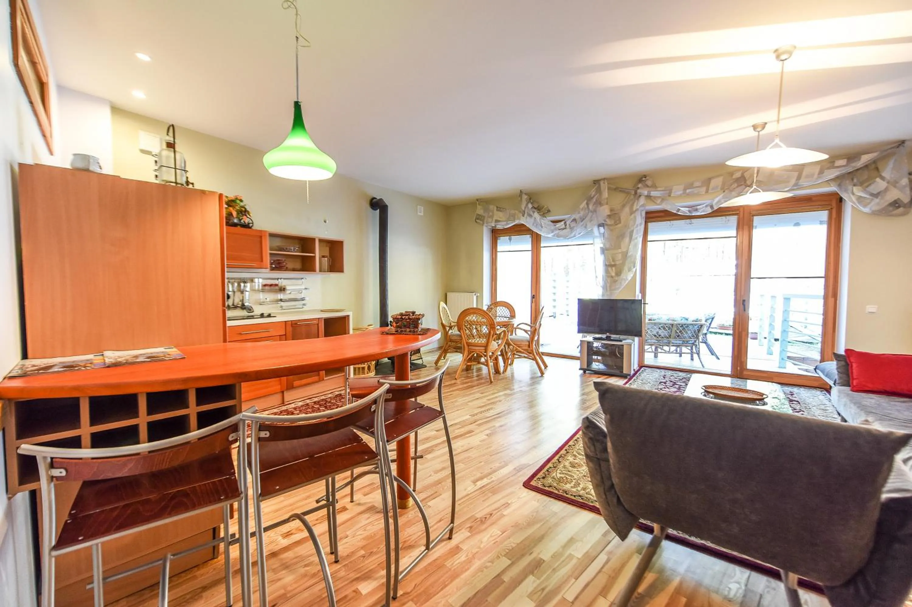 One-Bedroom Apartment with Terrace in Vanagas Apartments