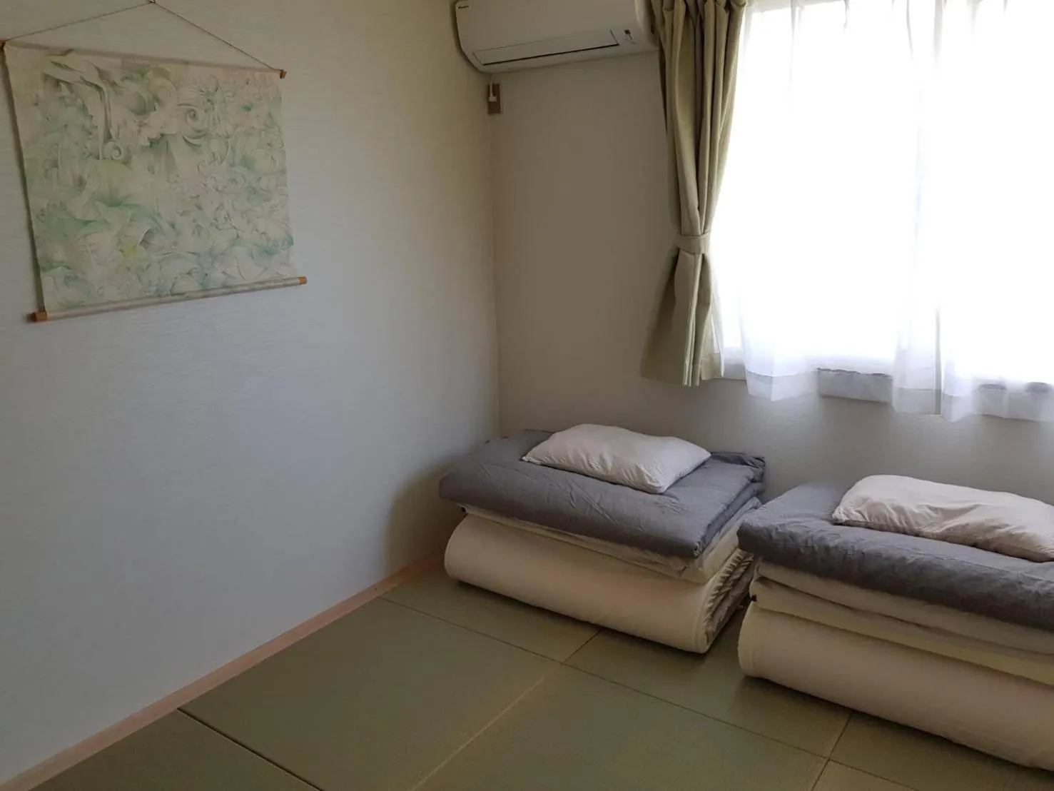 Beach, Bed in Sen Guesthouse