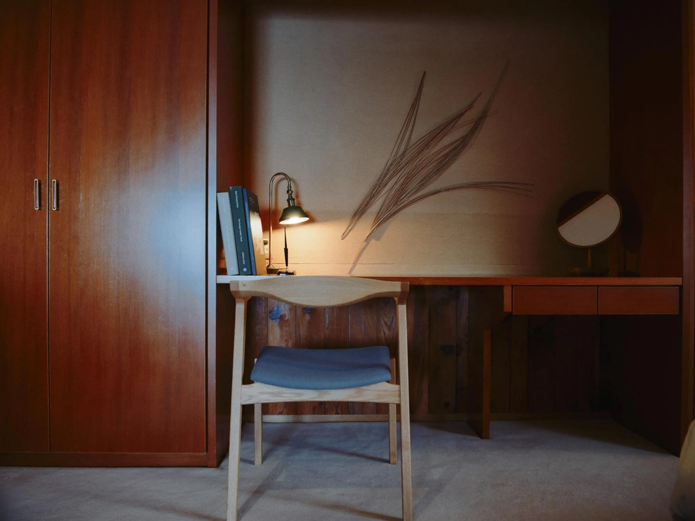 Photo of the whole room in IKI RETREAT by Onko Chishin