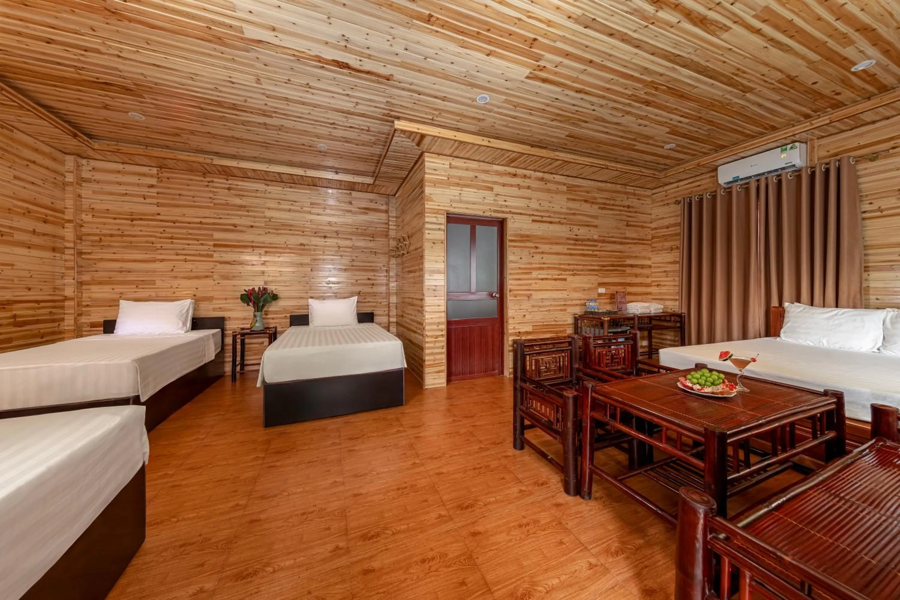 Bed in Tam Coc Rocky Bungalow