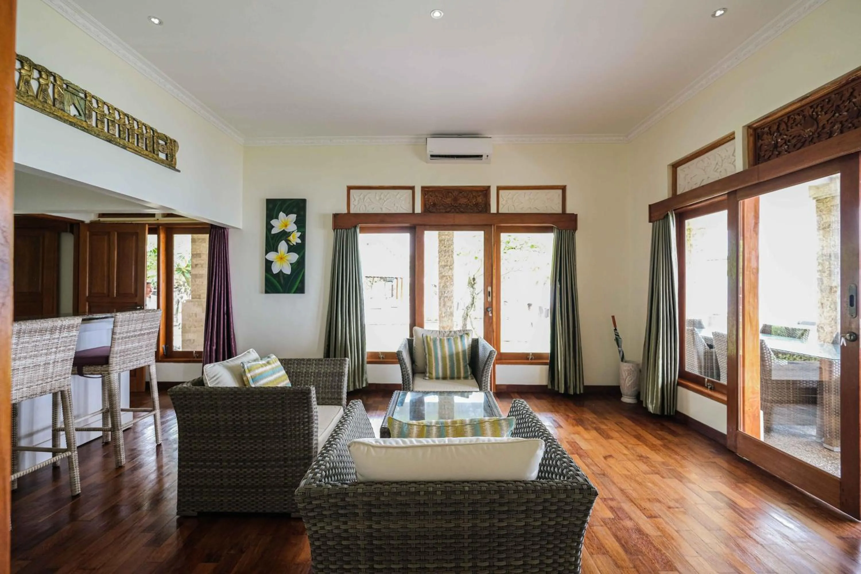 Living room in Poinciana Resort