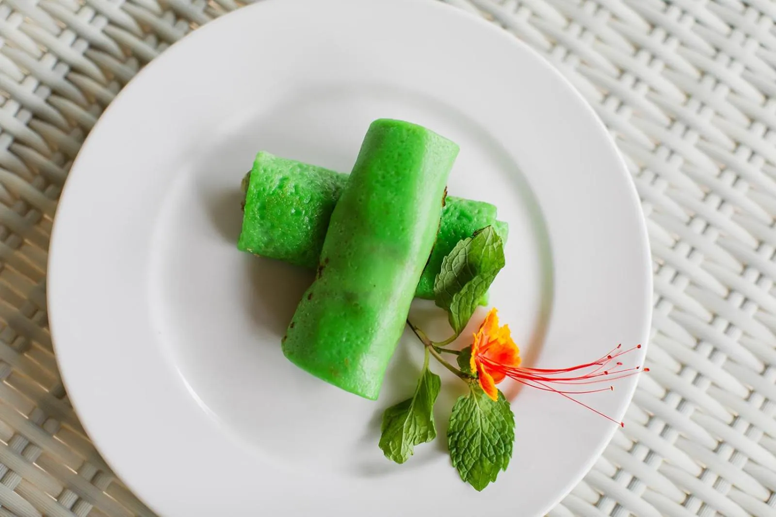 Food in Poinciana Resort