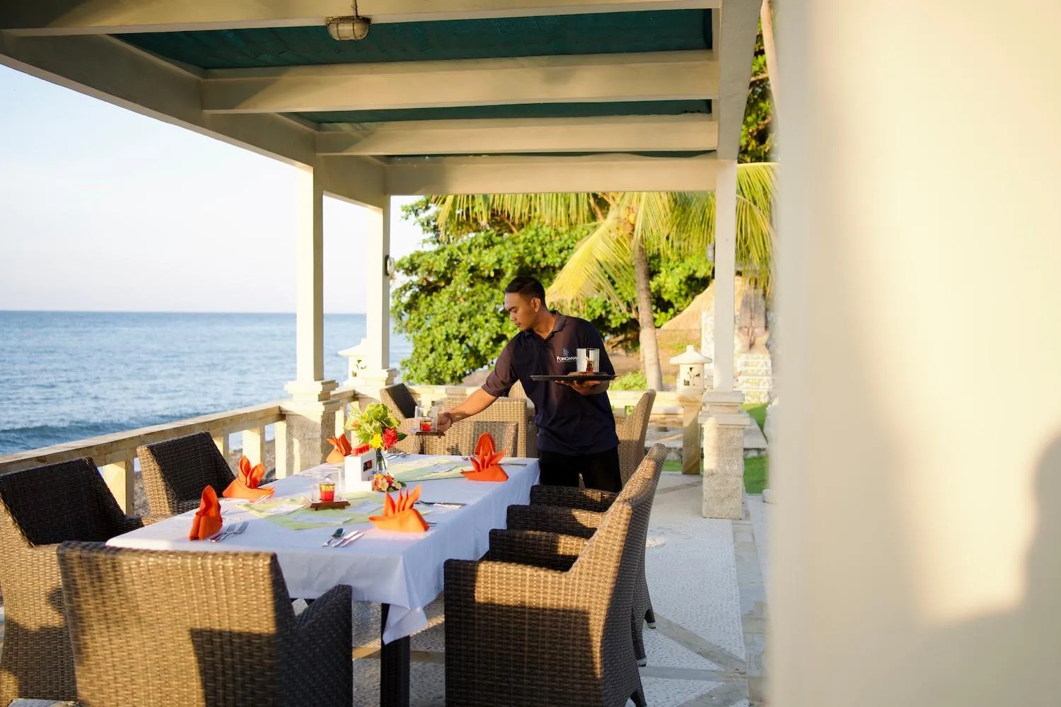 Restaurant/places to eat in Poinciana Resort