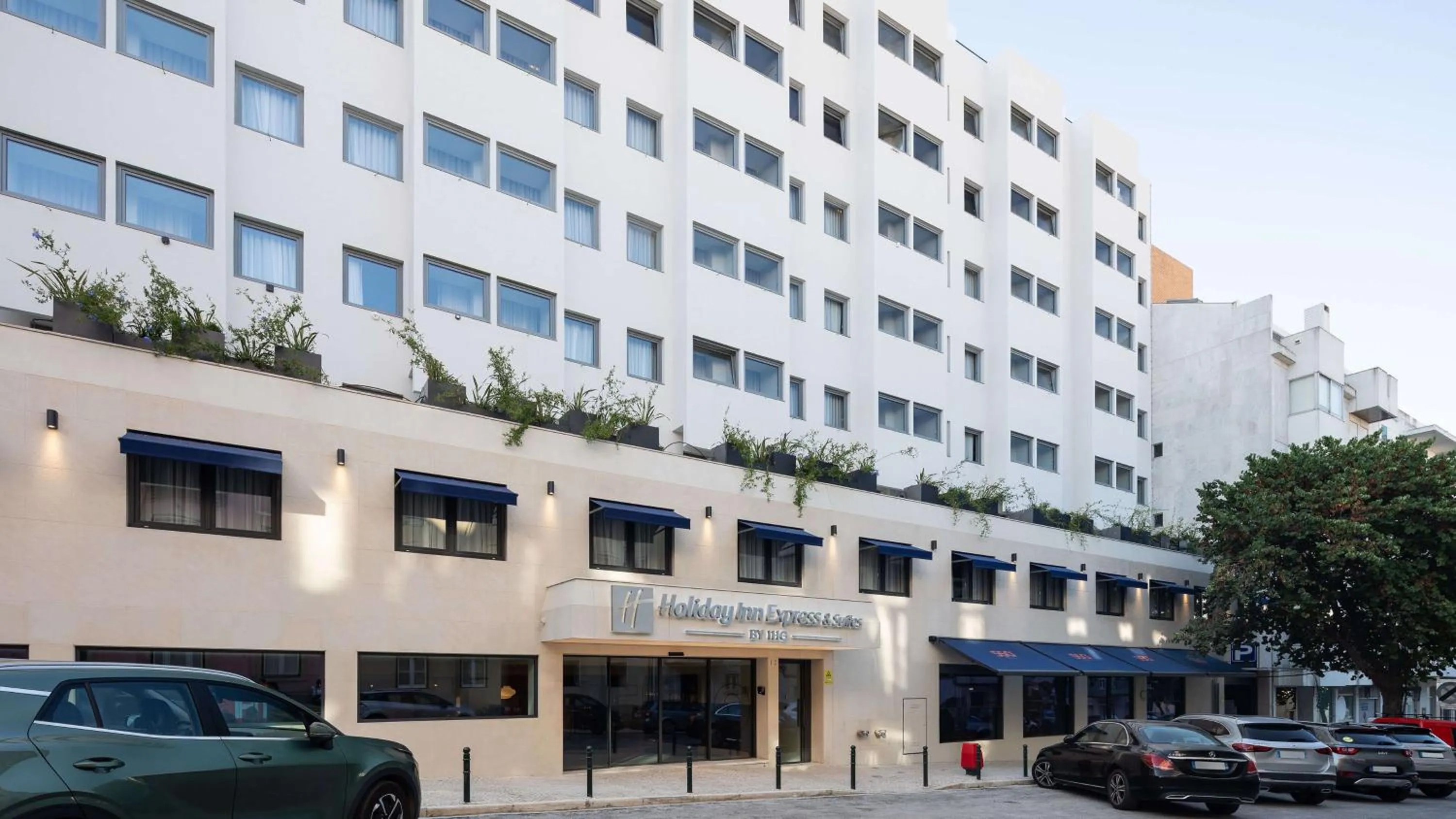 Property building in Holiday Inn Express & Suites Lisbon - Príncipe Real by IHG