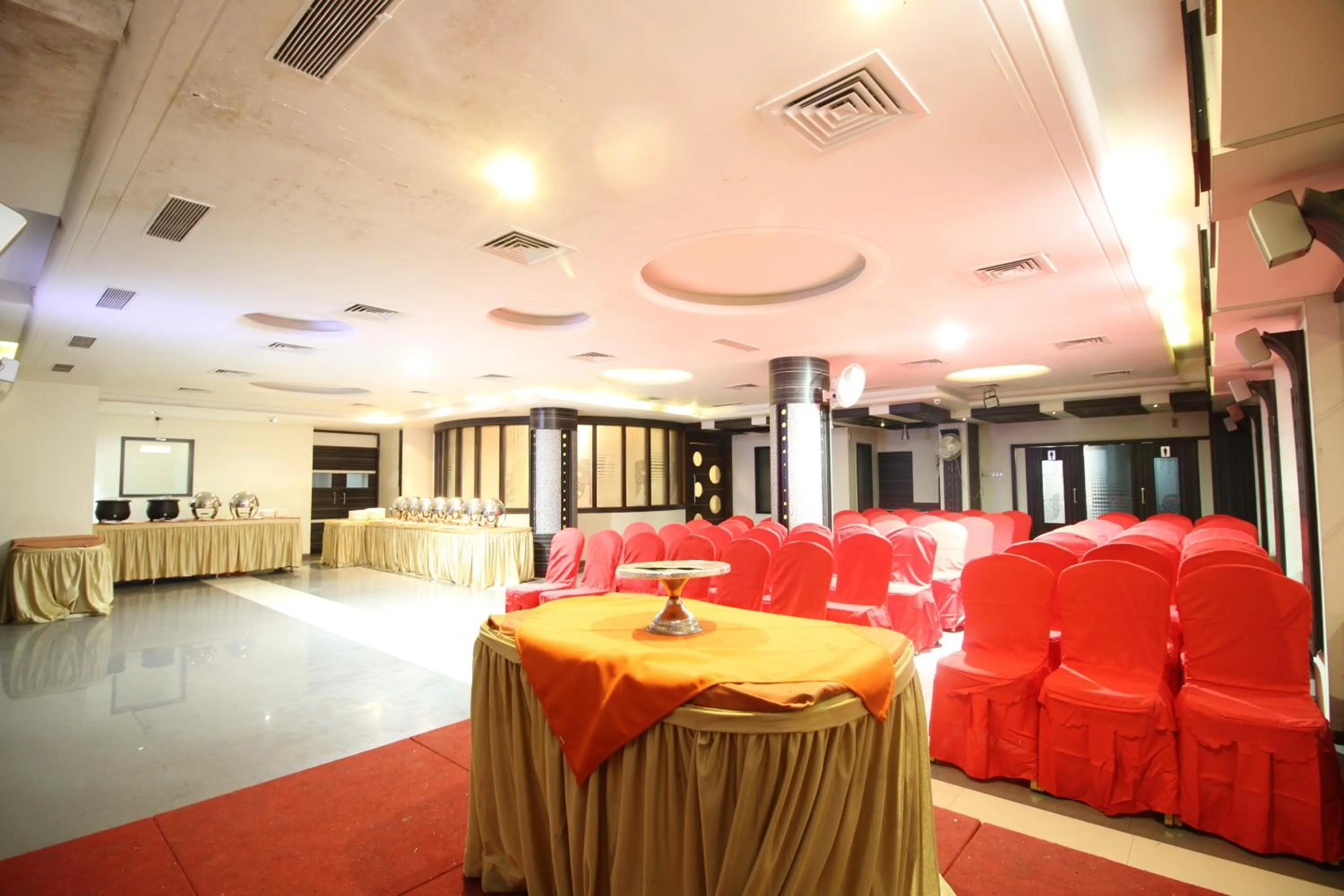 Banquet/Function facilities in Hotel Meera