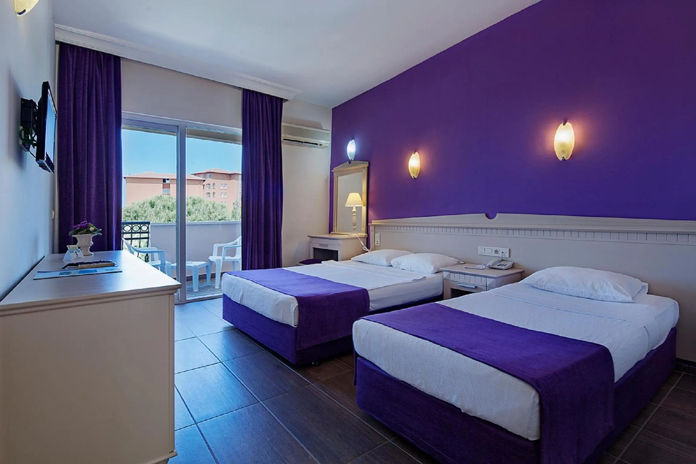 Bed in Club Turtas Beach - All Inclusive