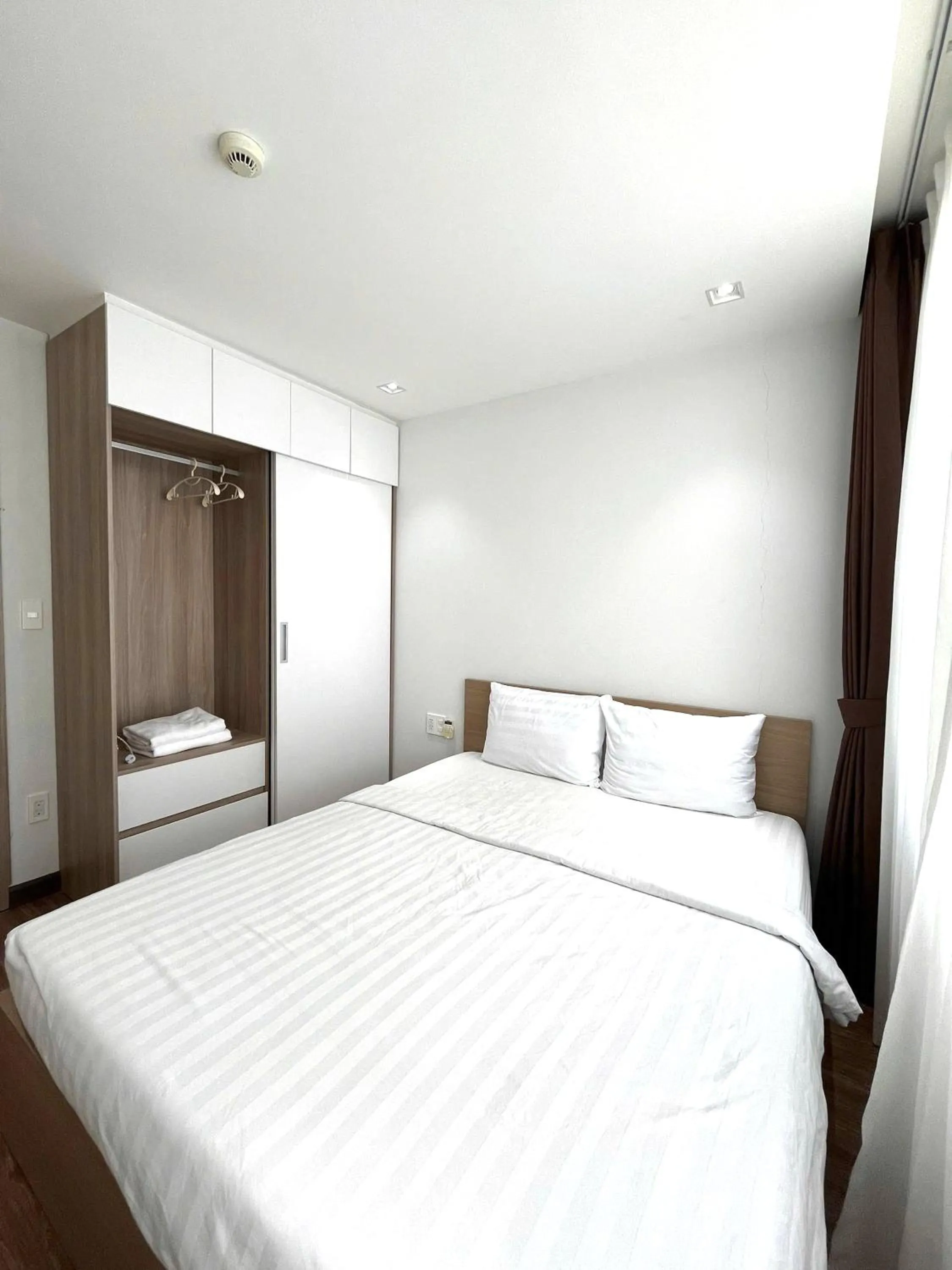 Bed in Scenic Valley Suite