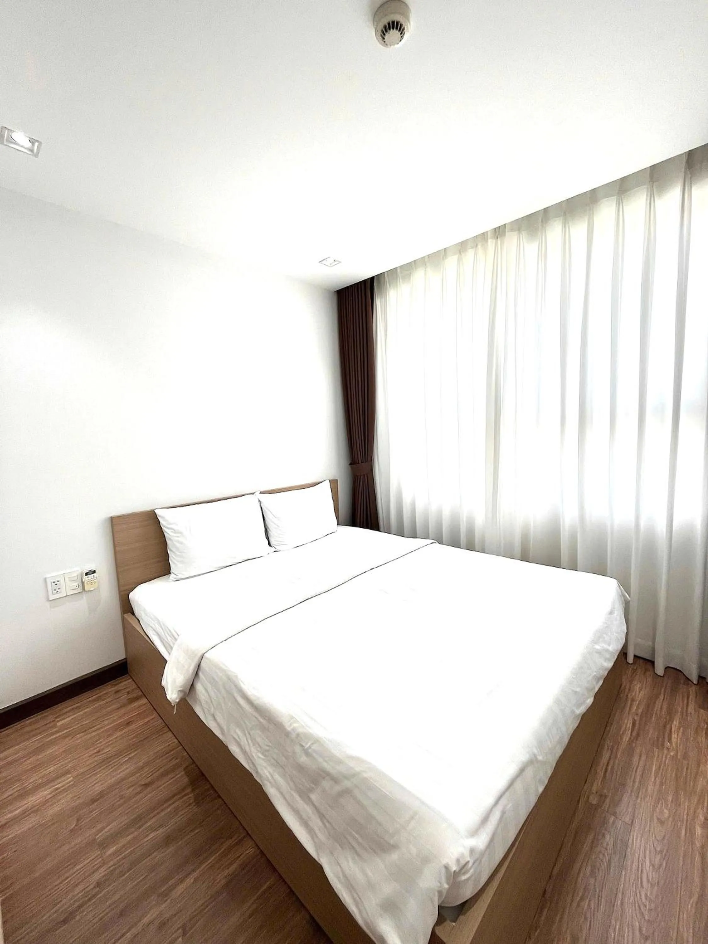 Bed in Scenic Valley Suite