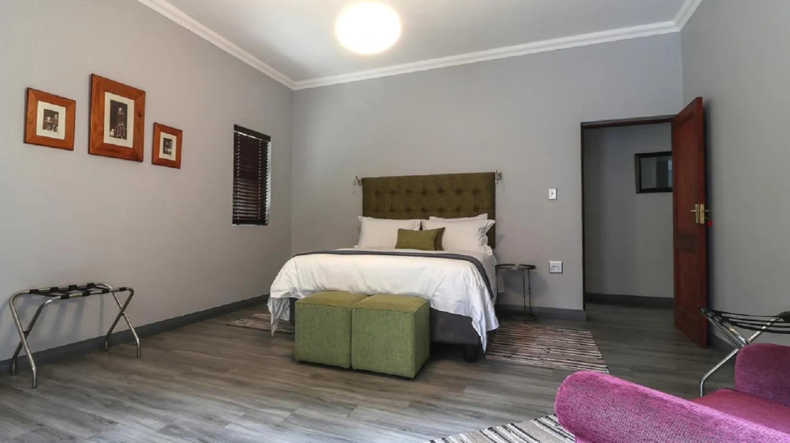 Bedroom, Bed in Port Del Mar Guesthouse