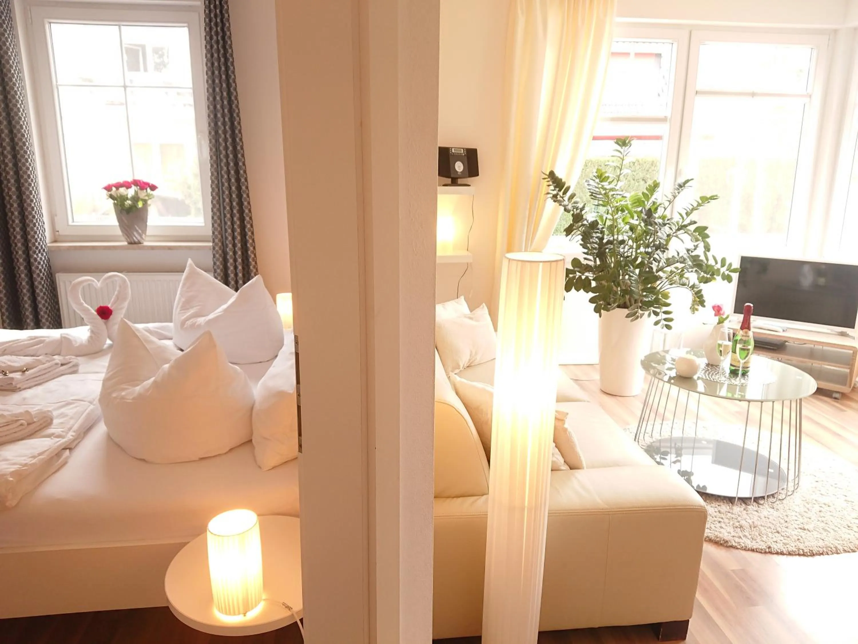 Decorative detail, Bed in Pension Amo Marem