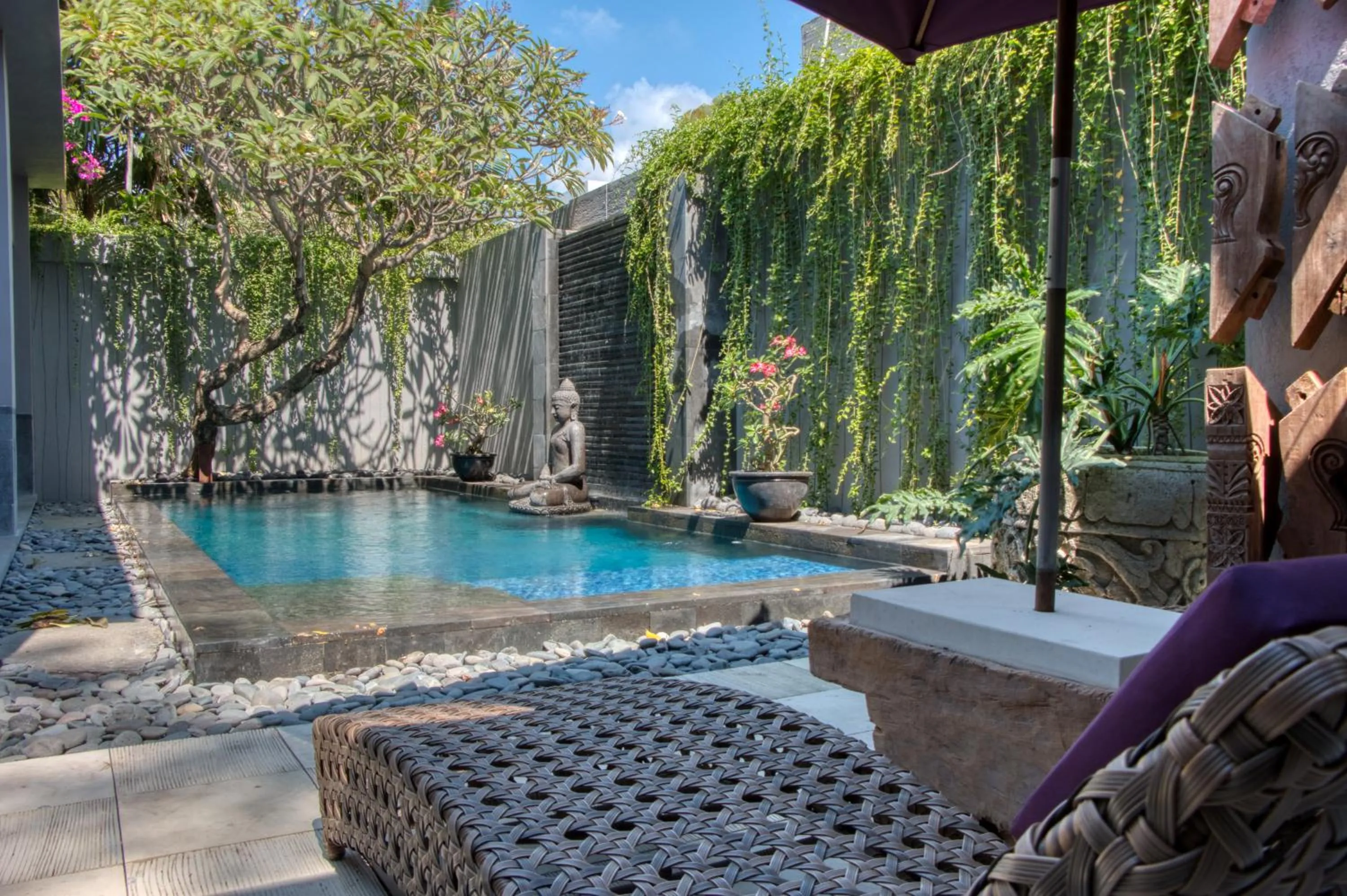 Pool view in Pronoia Beach Resort