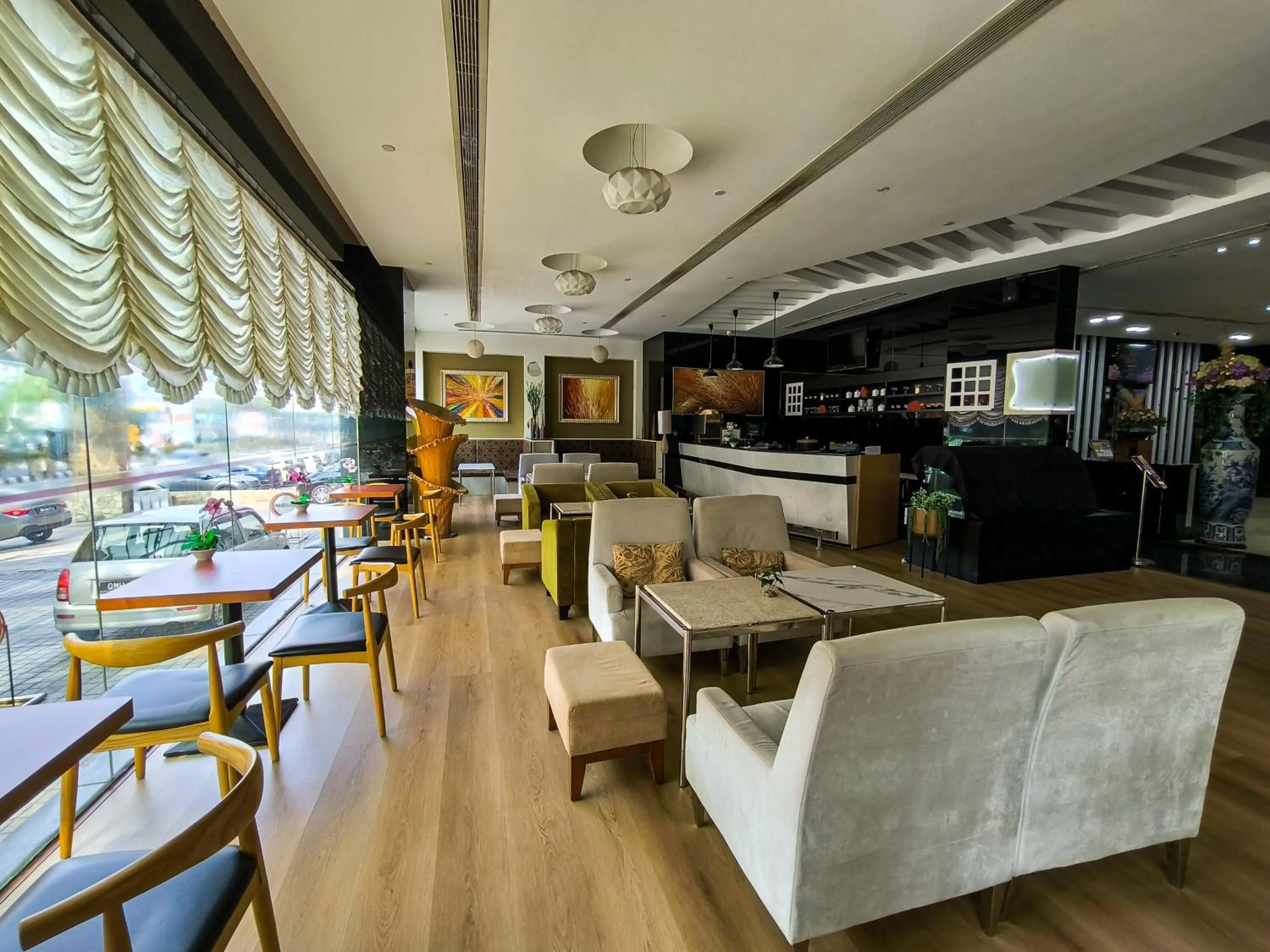 Property building in Meritz Hotel