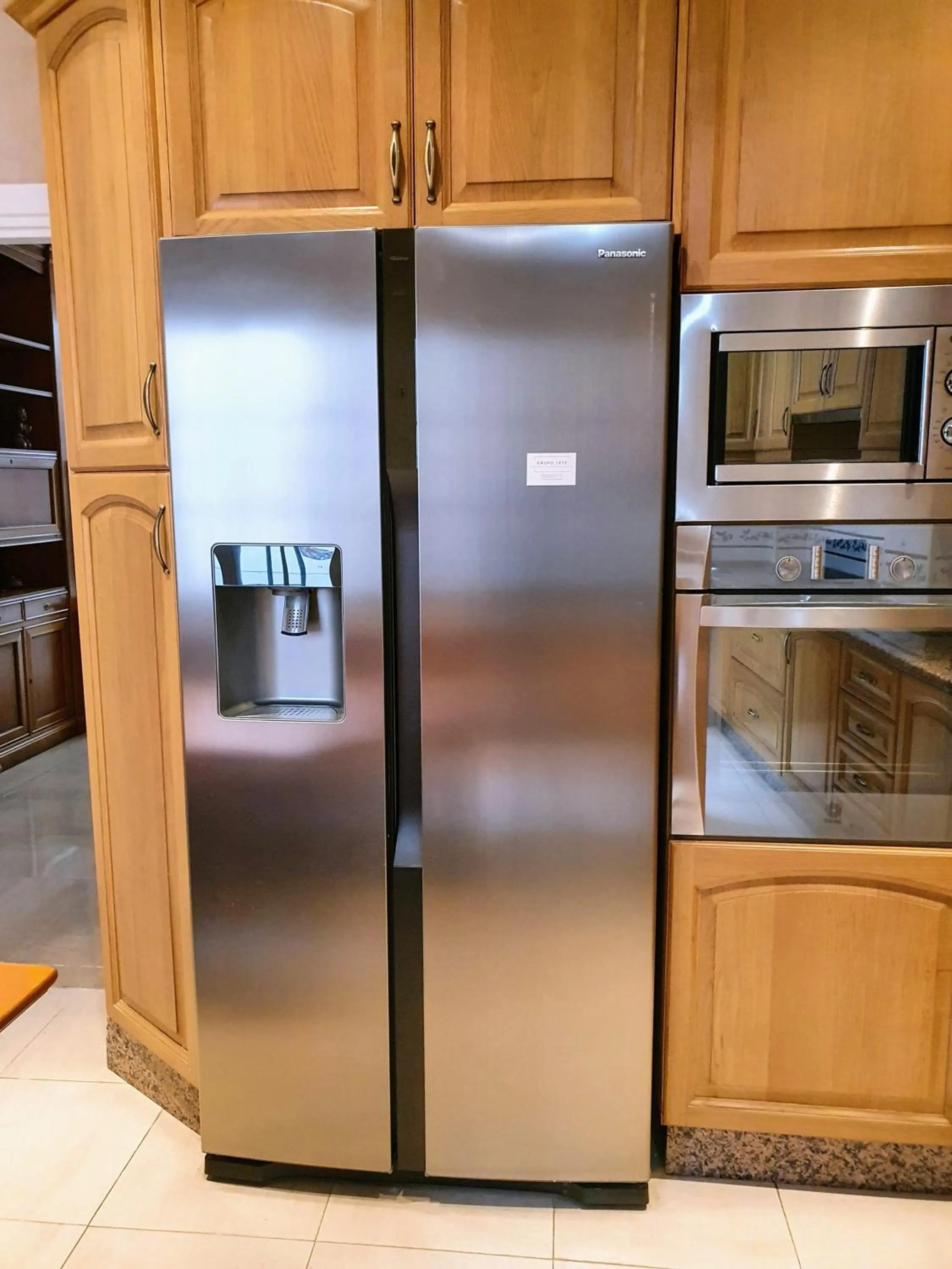 Kitchen or kitchenette in Triana Luxury Home