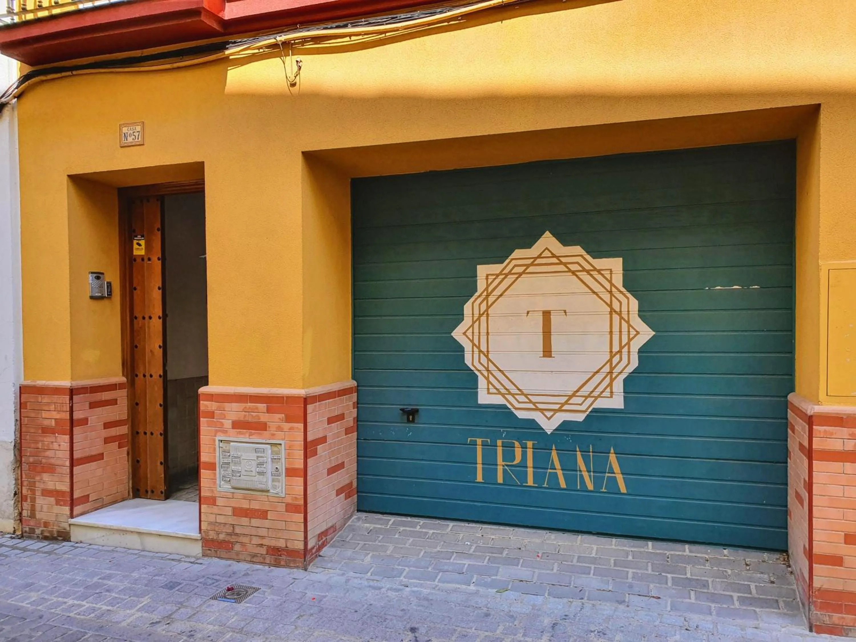 Facade/entrance in Triana Luxury Home