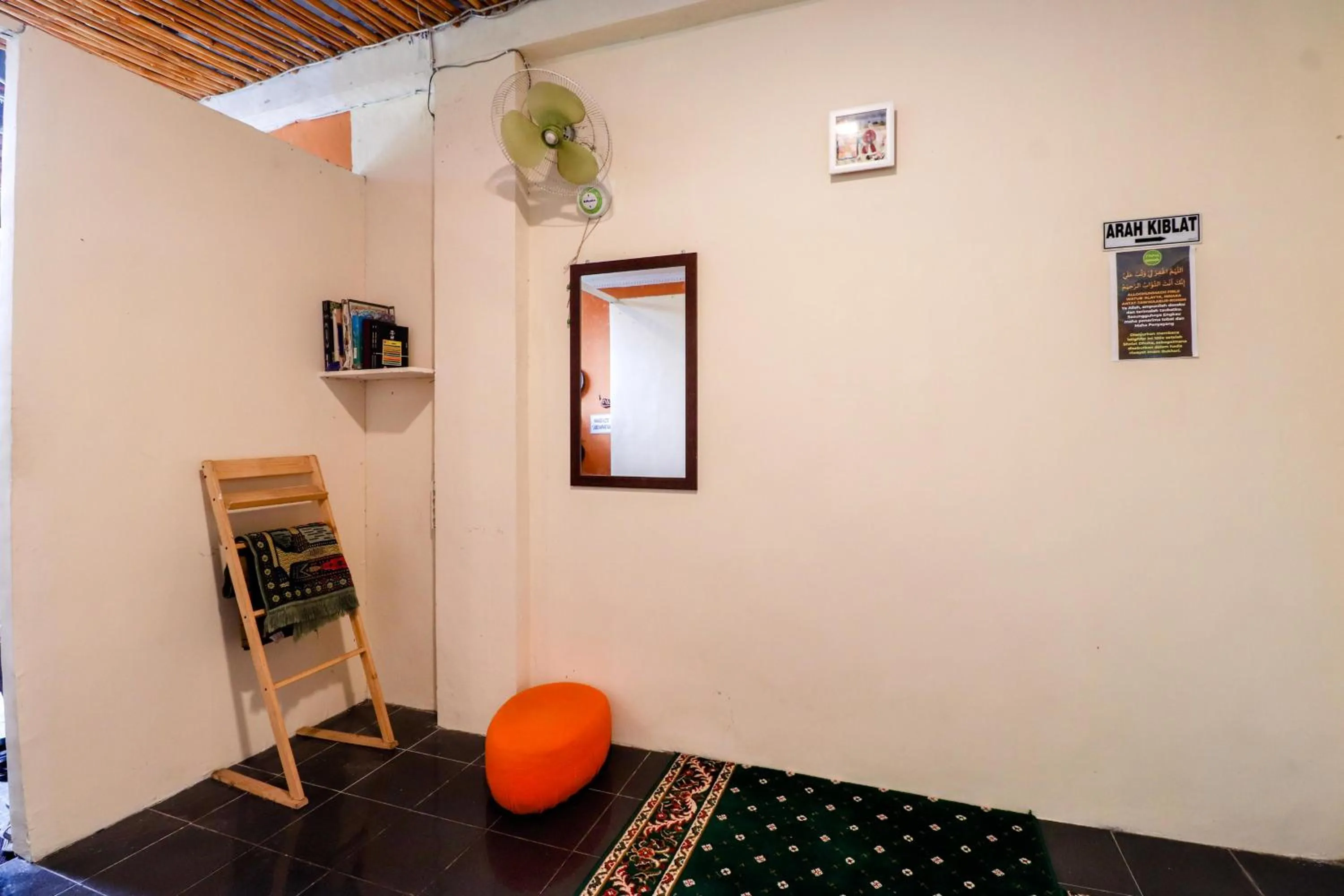 Area and facilities in Hotel Safara Yogyakarta