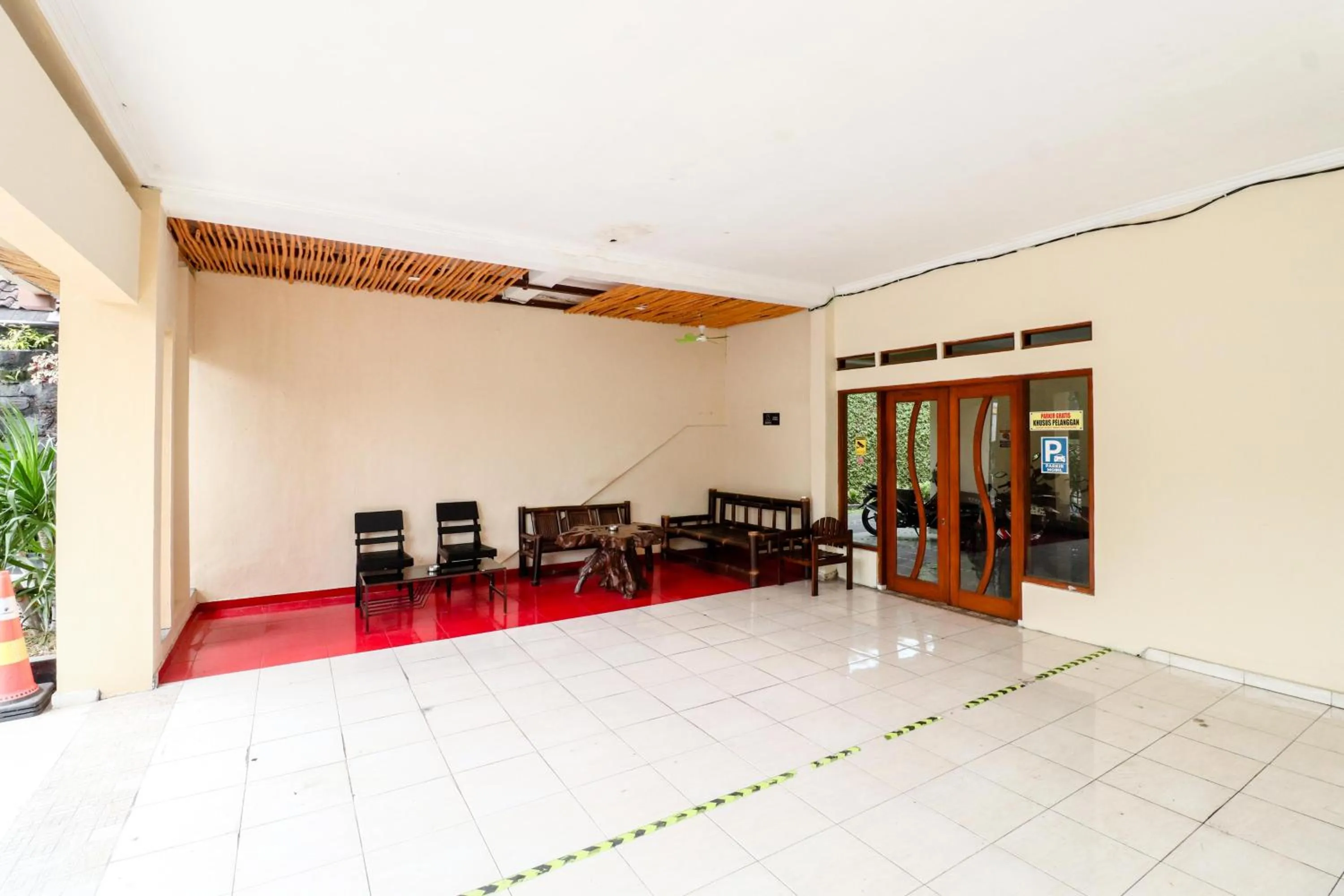 Property building in Hotel Safara Yogyakarta