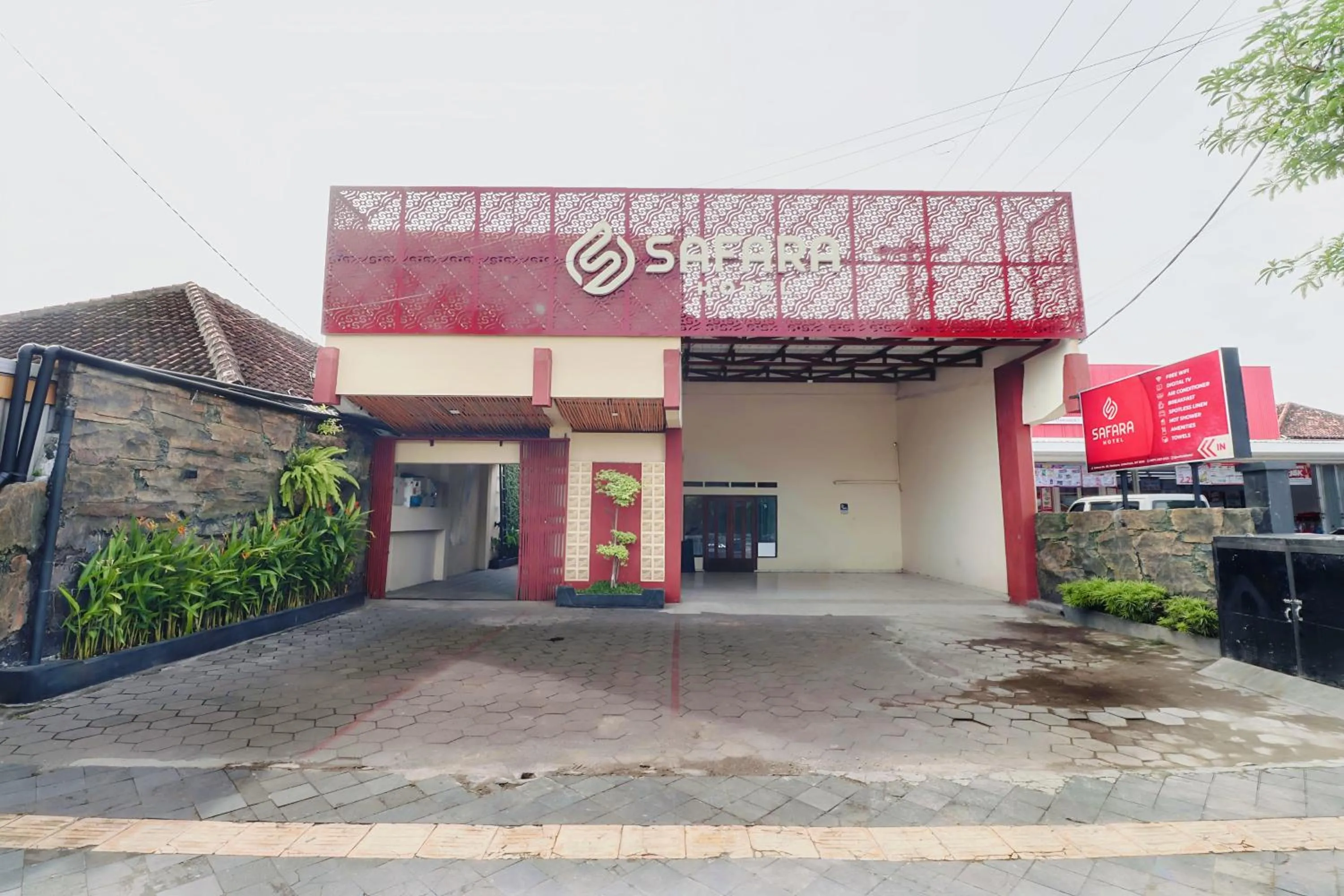 Property building in Hotel Safara Yogyakarta