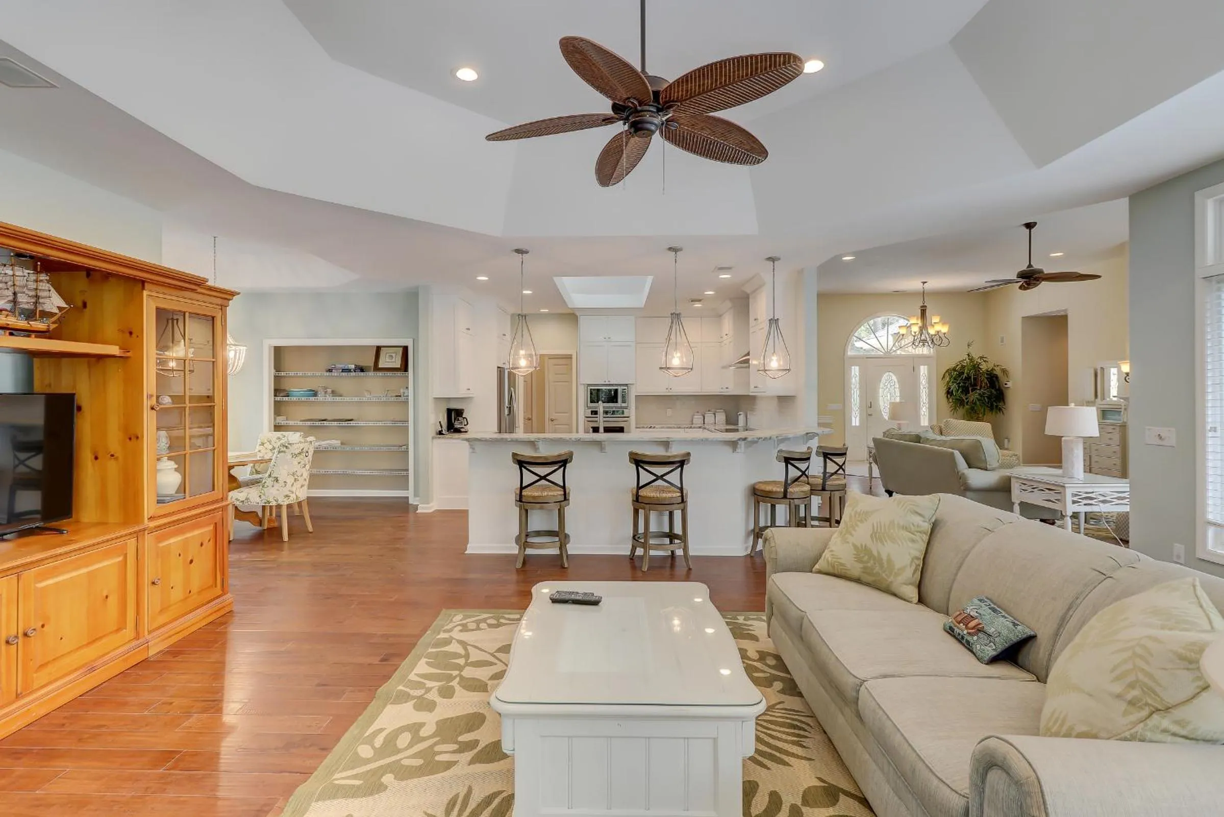 Updated beach home Private pool Sleeps 12 4 BR 4 BA Bikes & Beach Gear included