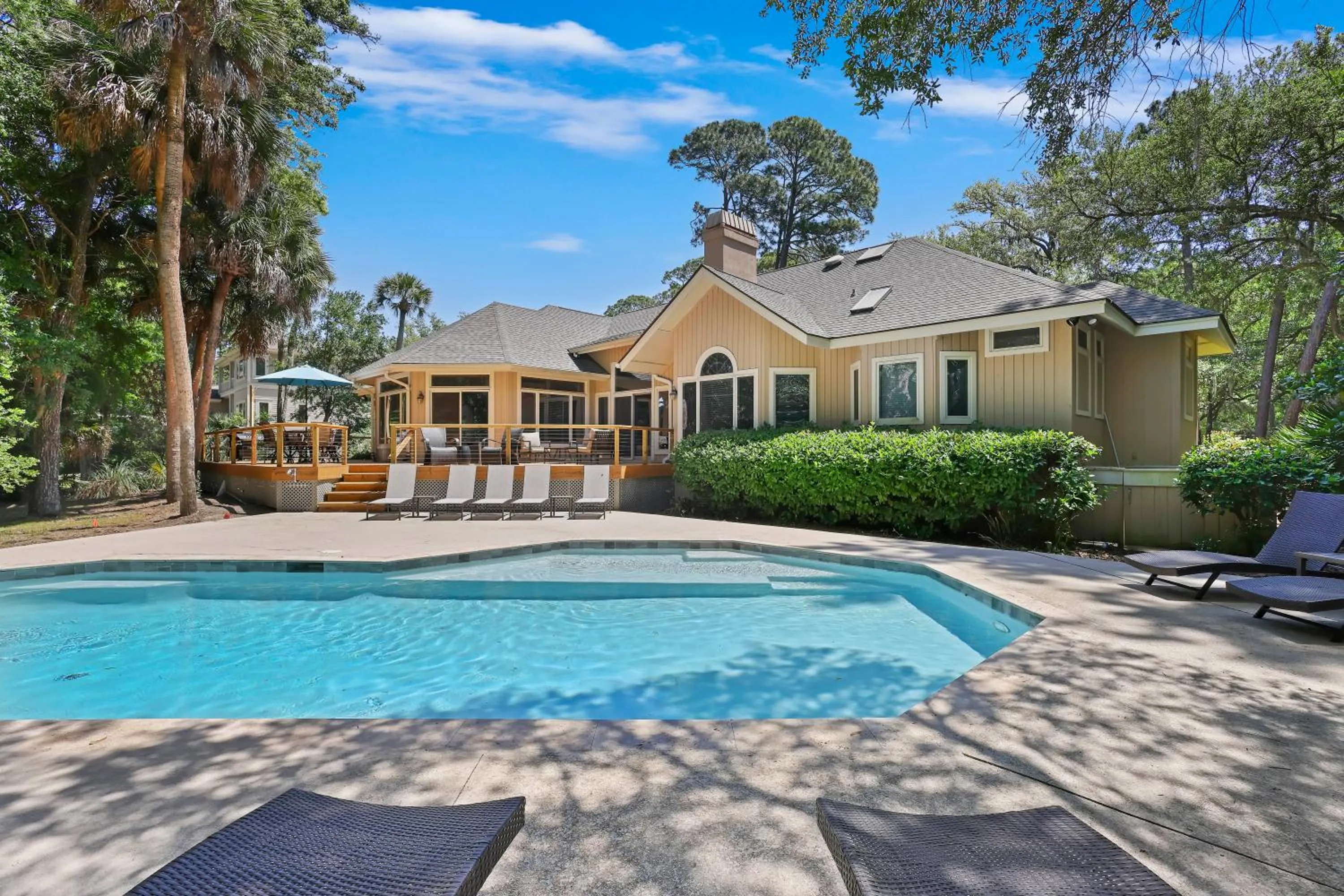 Updated beach home Private pool Sleeps 12 4 BR 4 BA Bikes & Beach Gear included