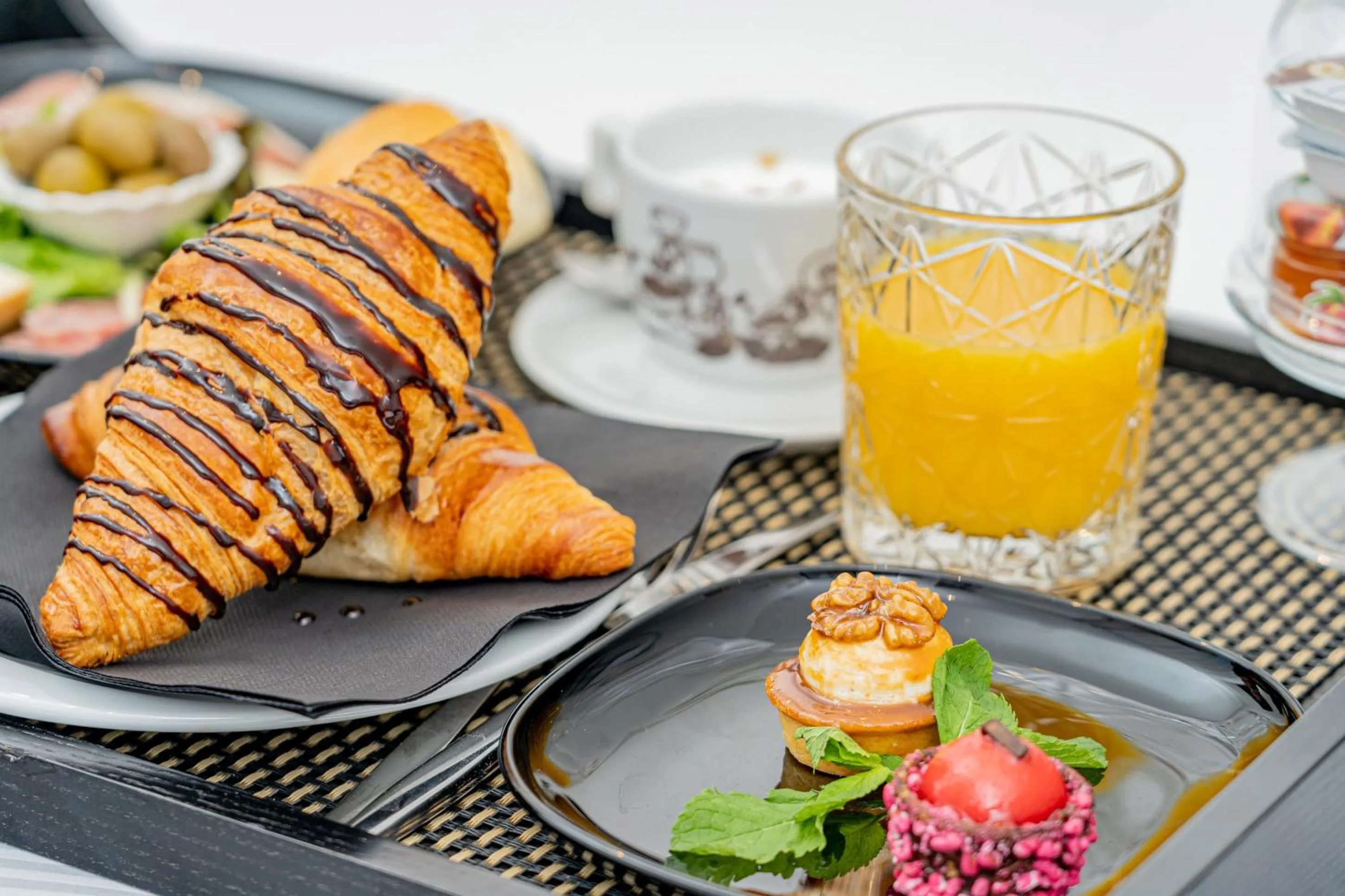 Breakfast in HOTIDAY Olbia Wallure