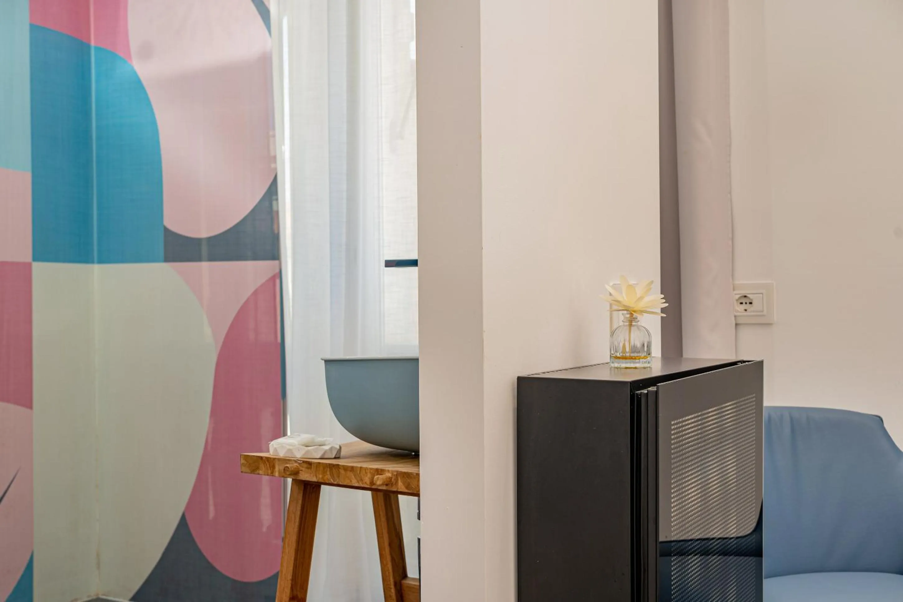 minibar in HOTIDAY Olbia Wallure