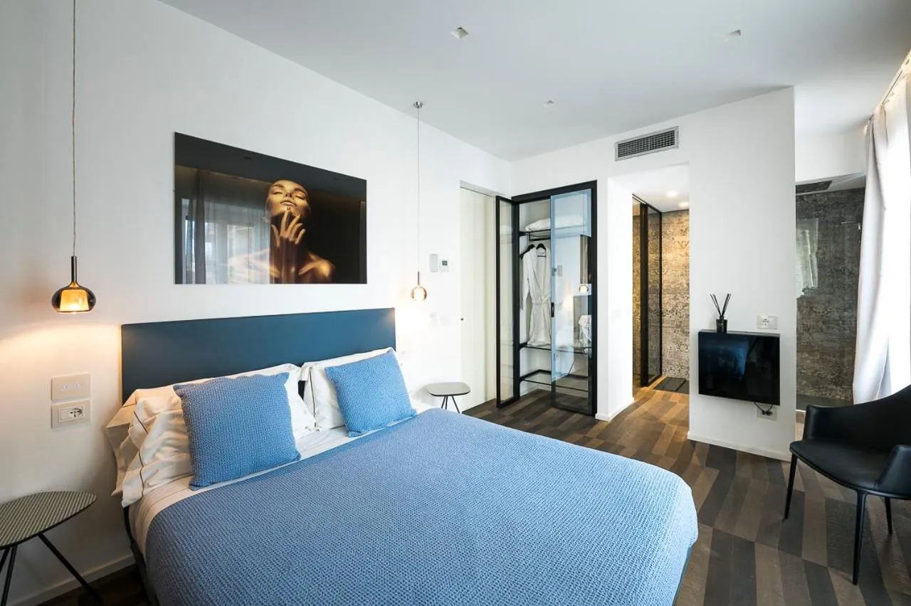 Bedroom, Bed in HOTIDAY Olbia Wallure