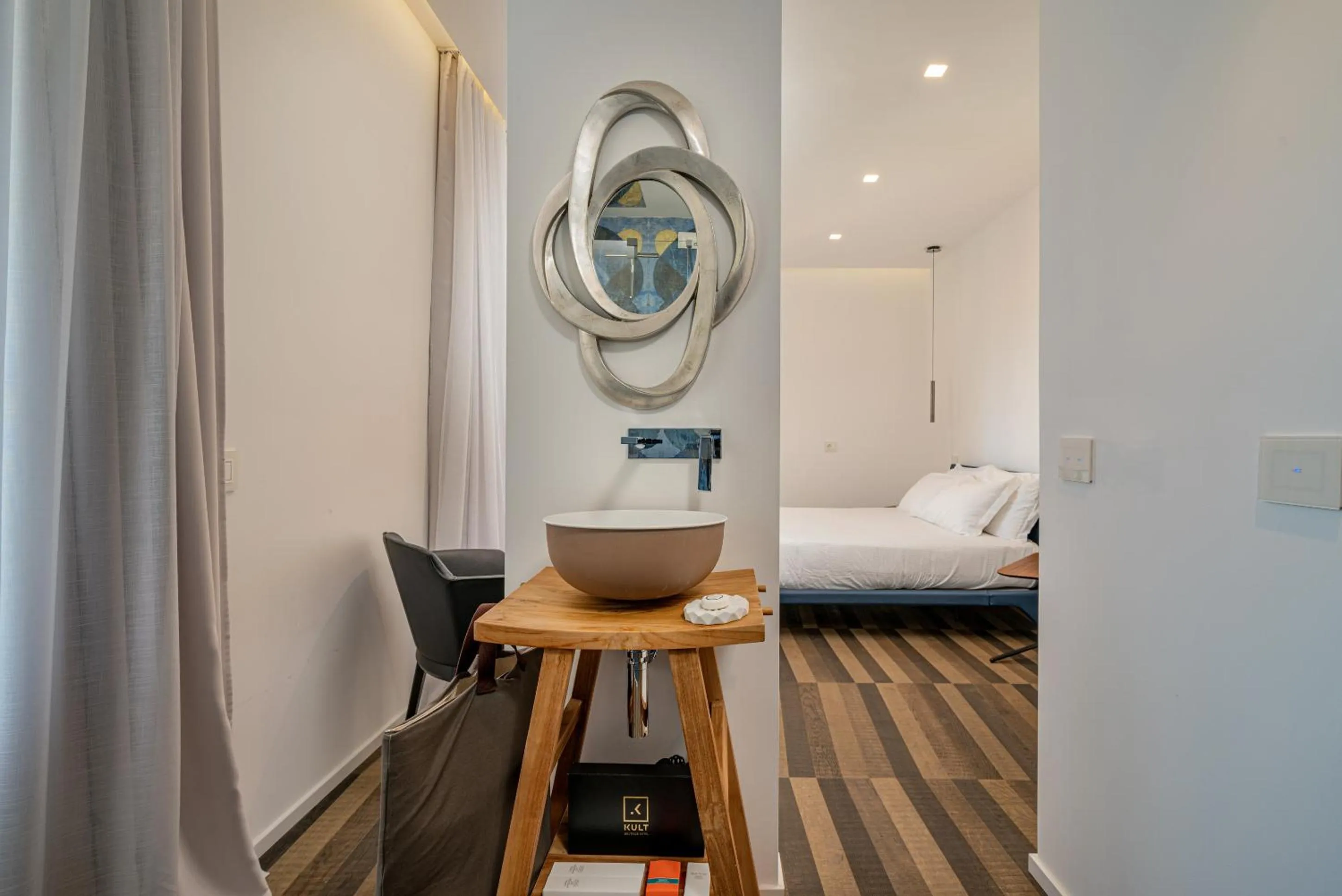 Bed in Kkult Boutique Hotel & Spa