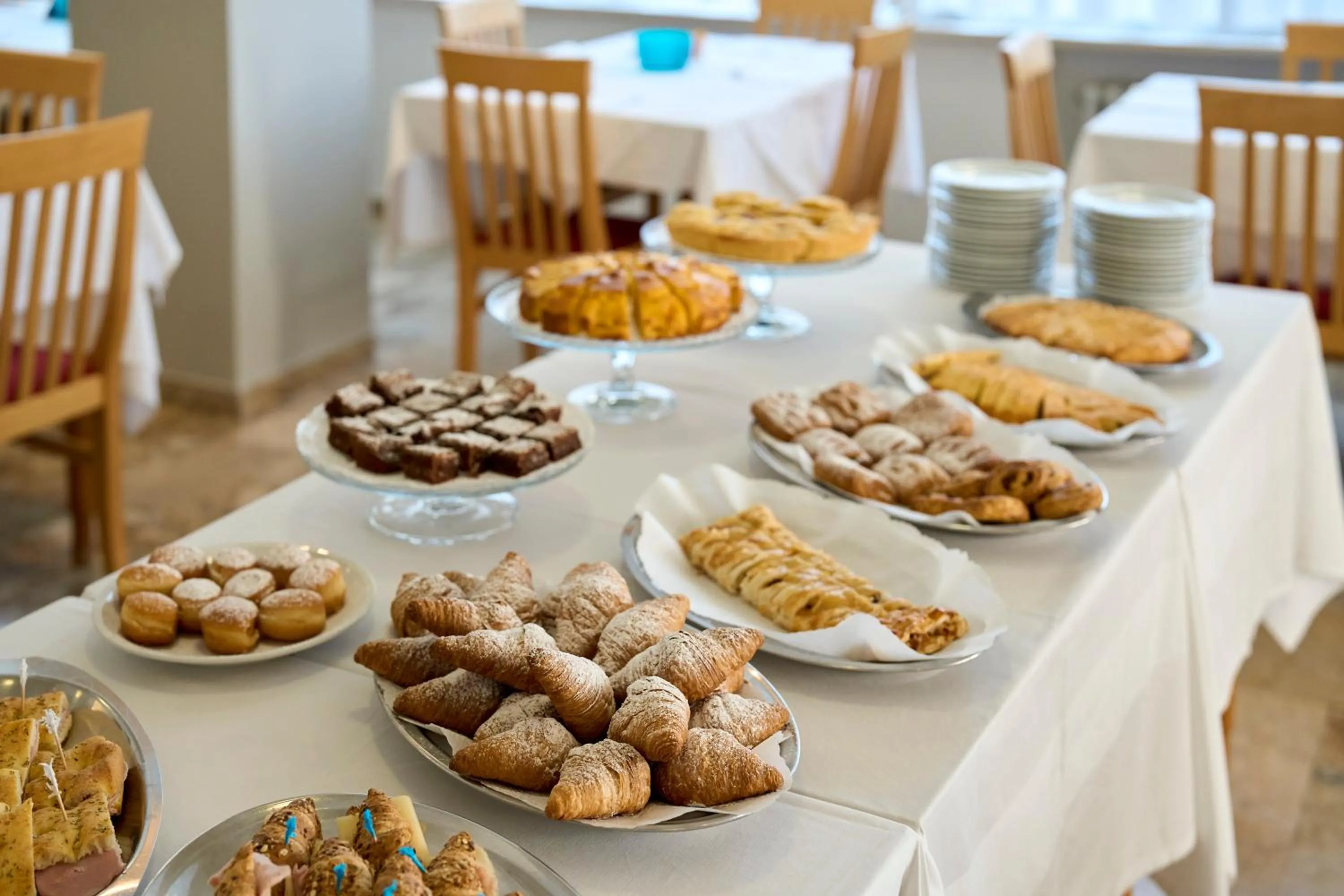 Continental breakfast in Hotel Dolores