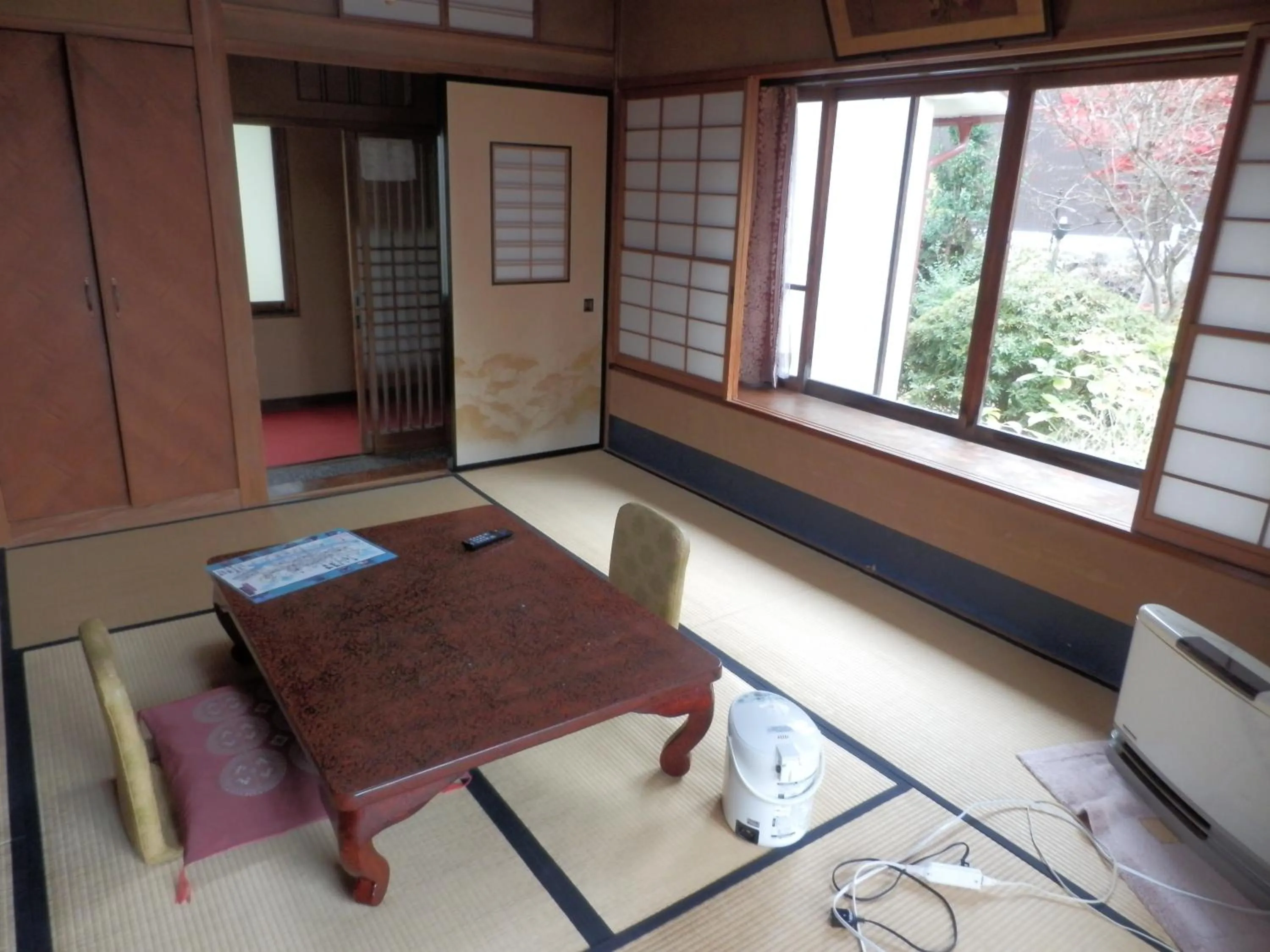 Decorative detail in Maruka Ryokan
