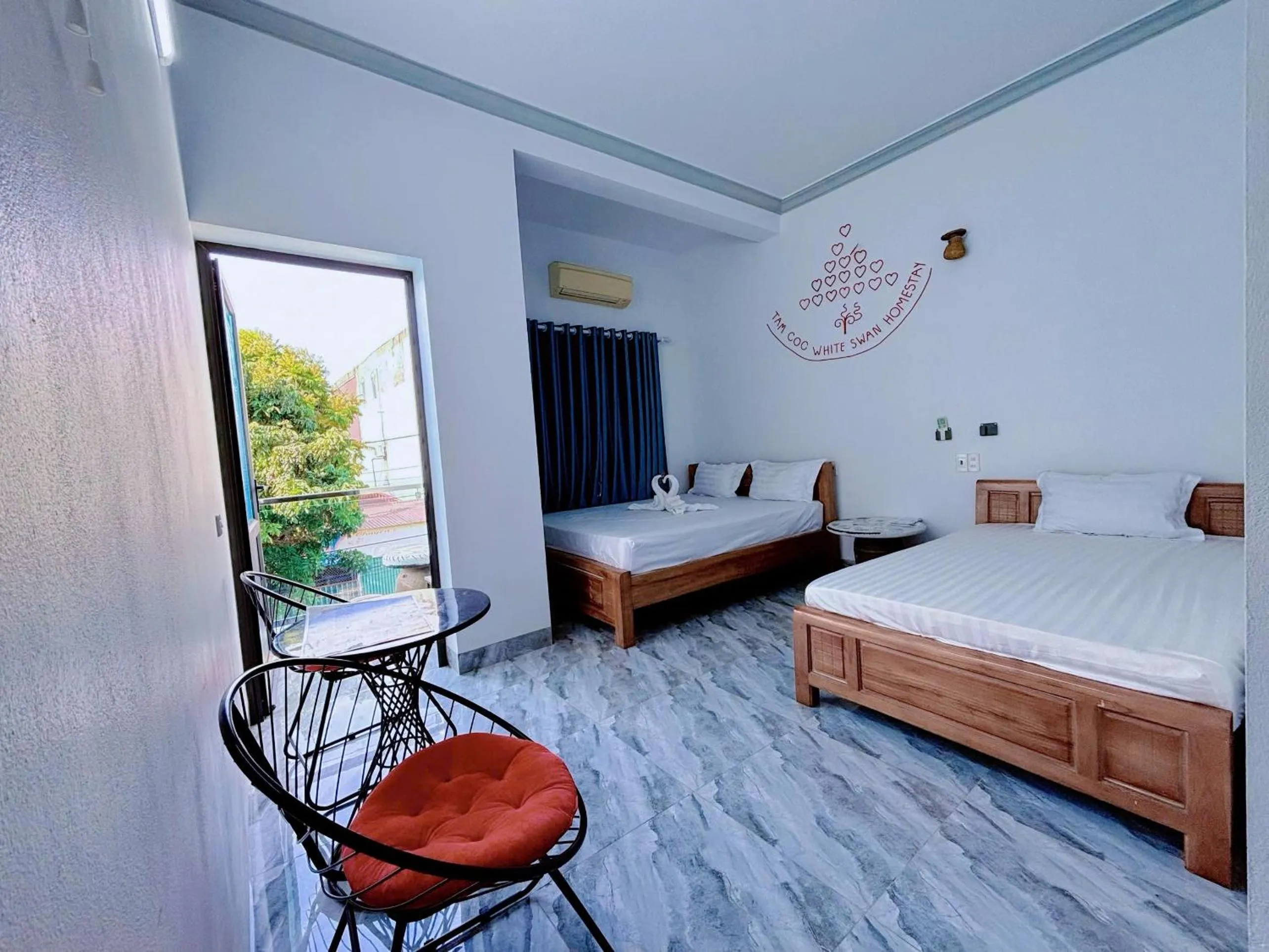 Bed in Tam Coc White Swan Homestay