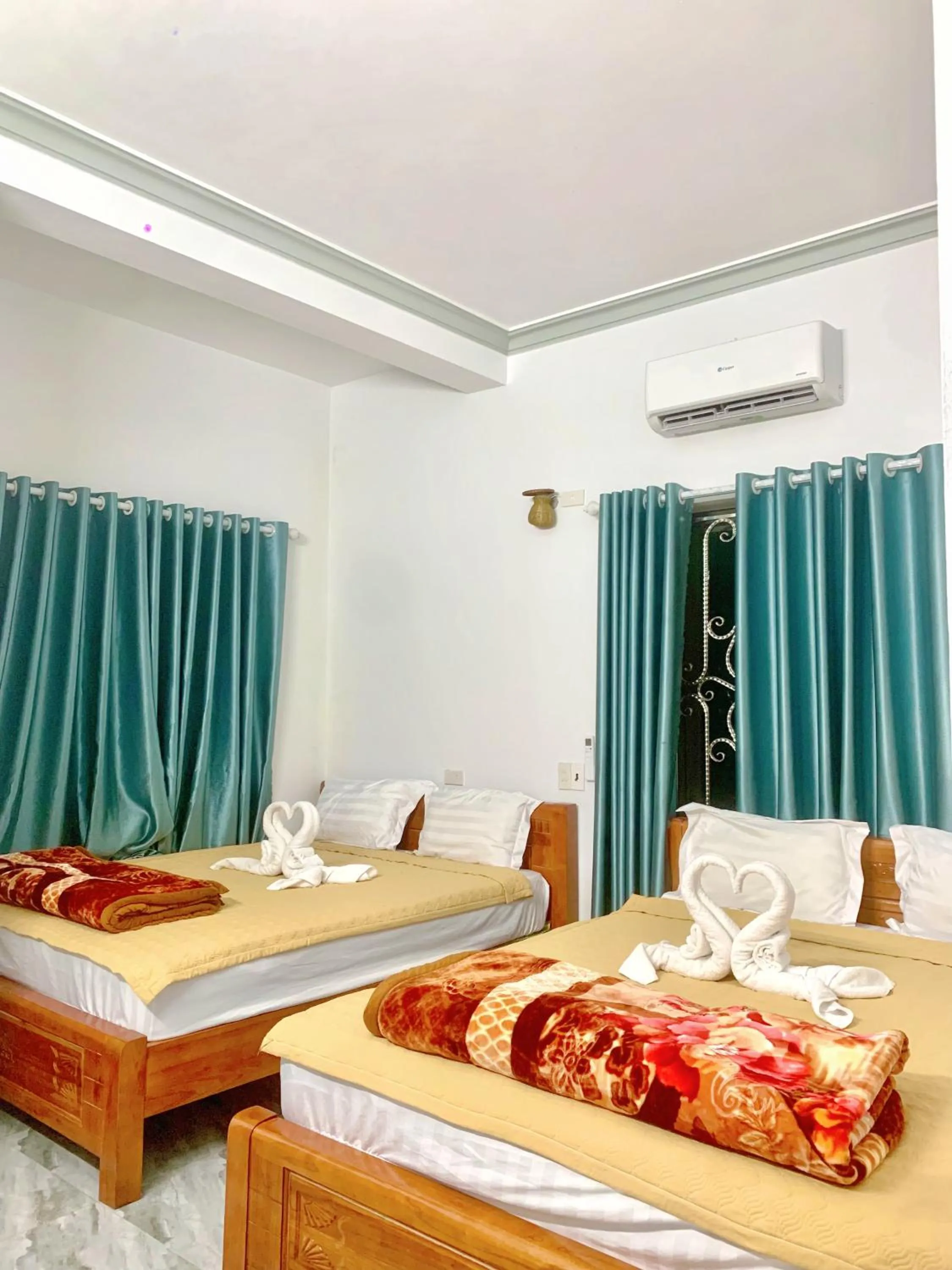 Bed in Tam Coc White Swan Homestay