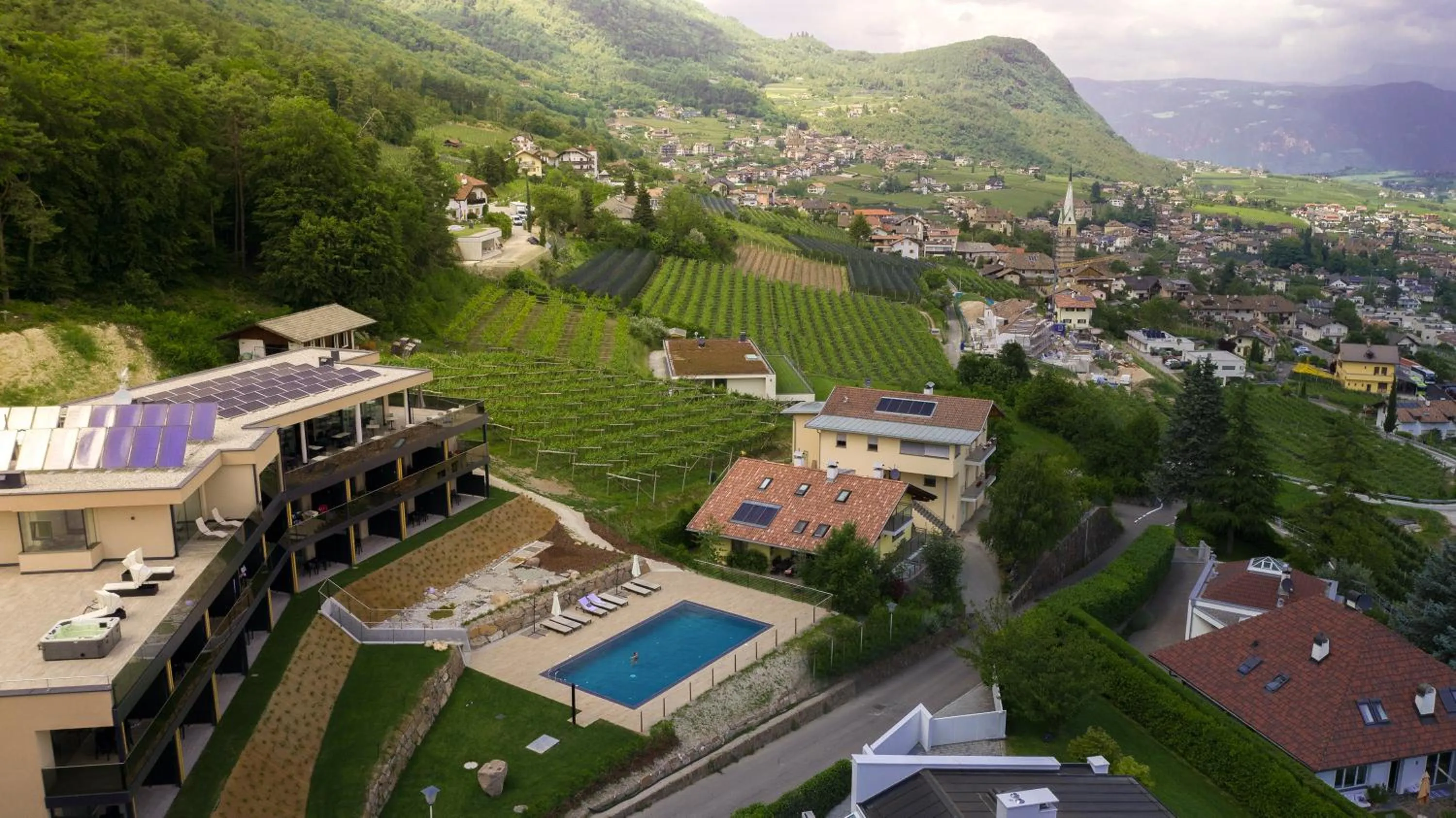 Bird's eye view in Aparthotel Malga