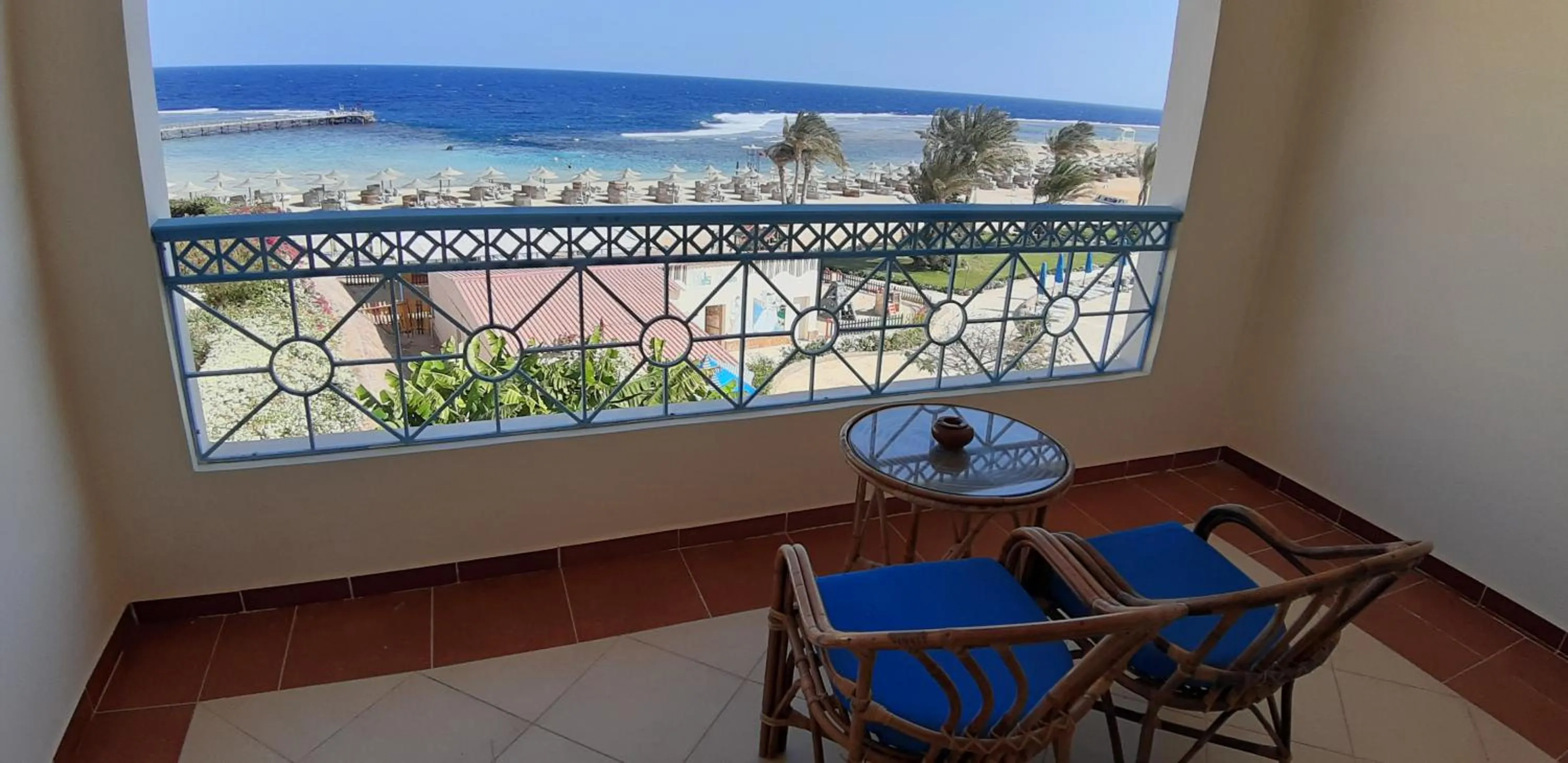 Balcony/Terrace in Concorde Moreen Beach Resort