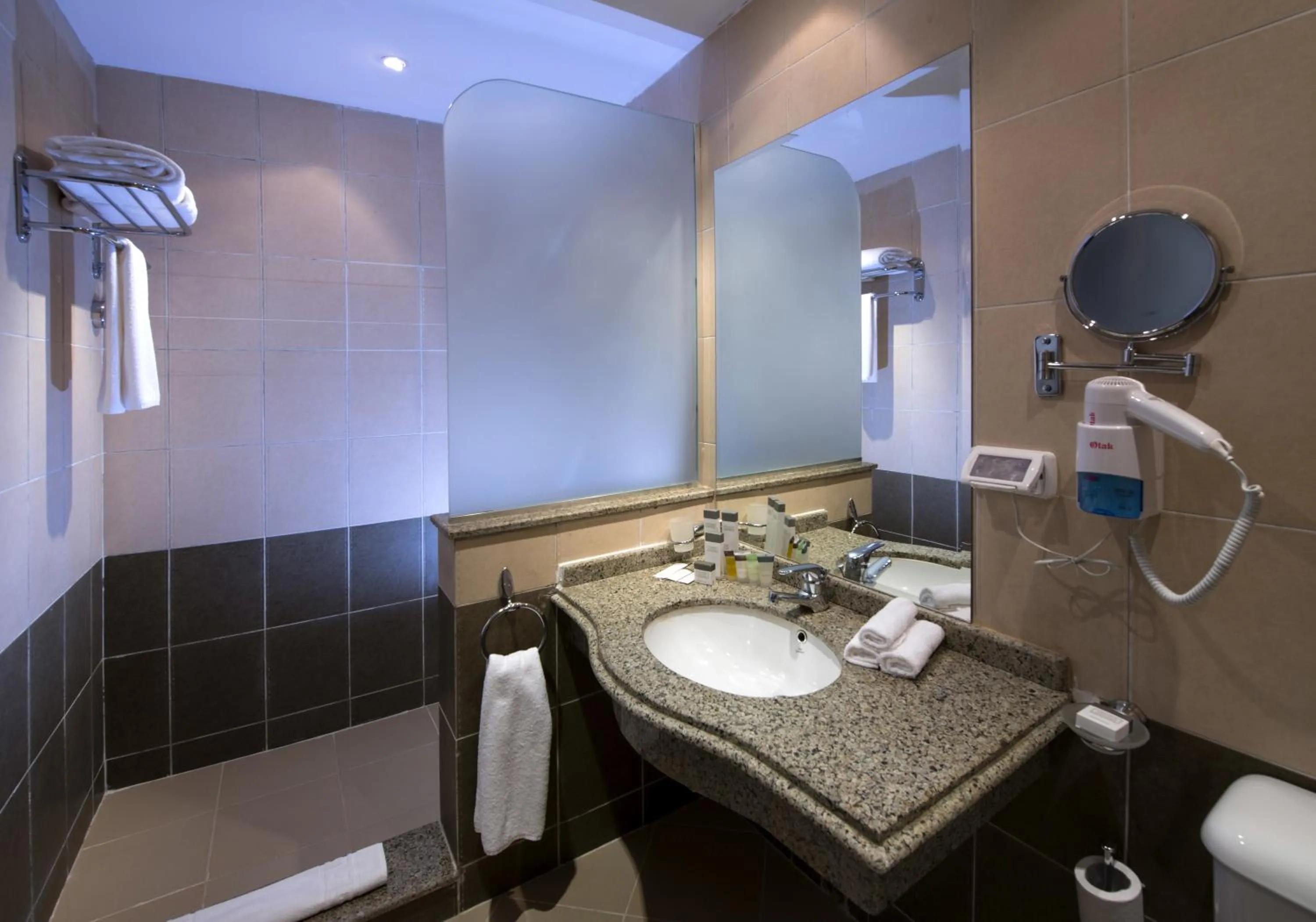 Bathroom in Concorde Moreen Beach Resort