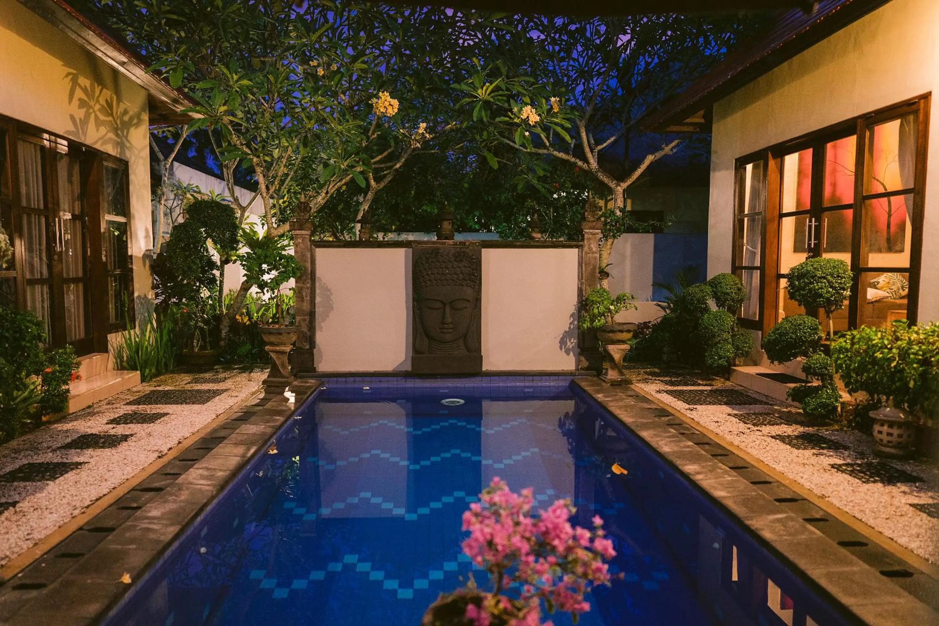 Swimming pool in Medewi Bay Retreat
