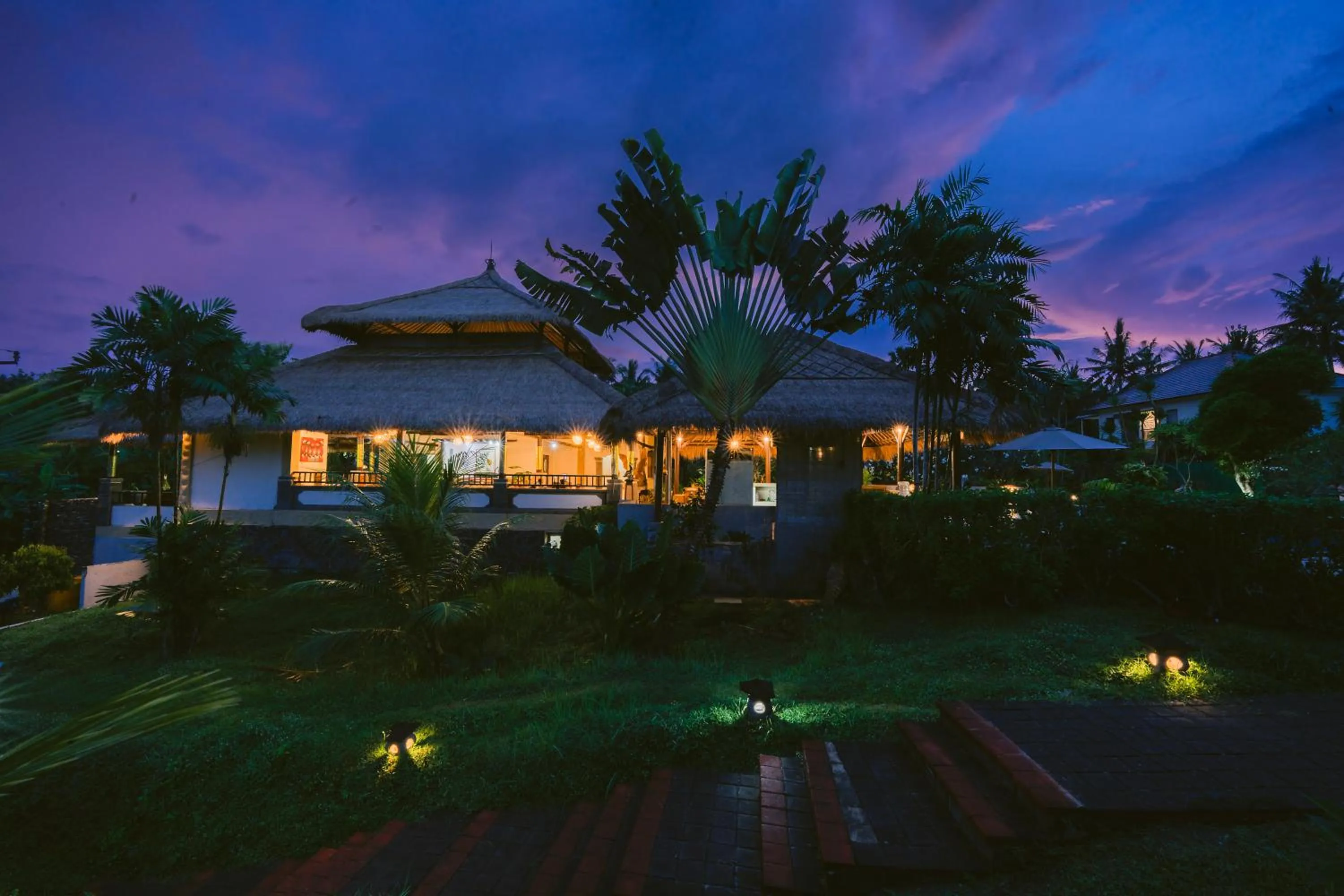 Restaurant/places to eat in Medewi Bay Retreat