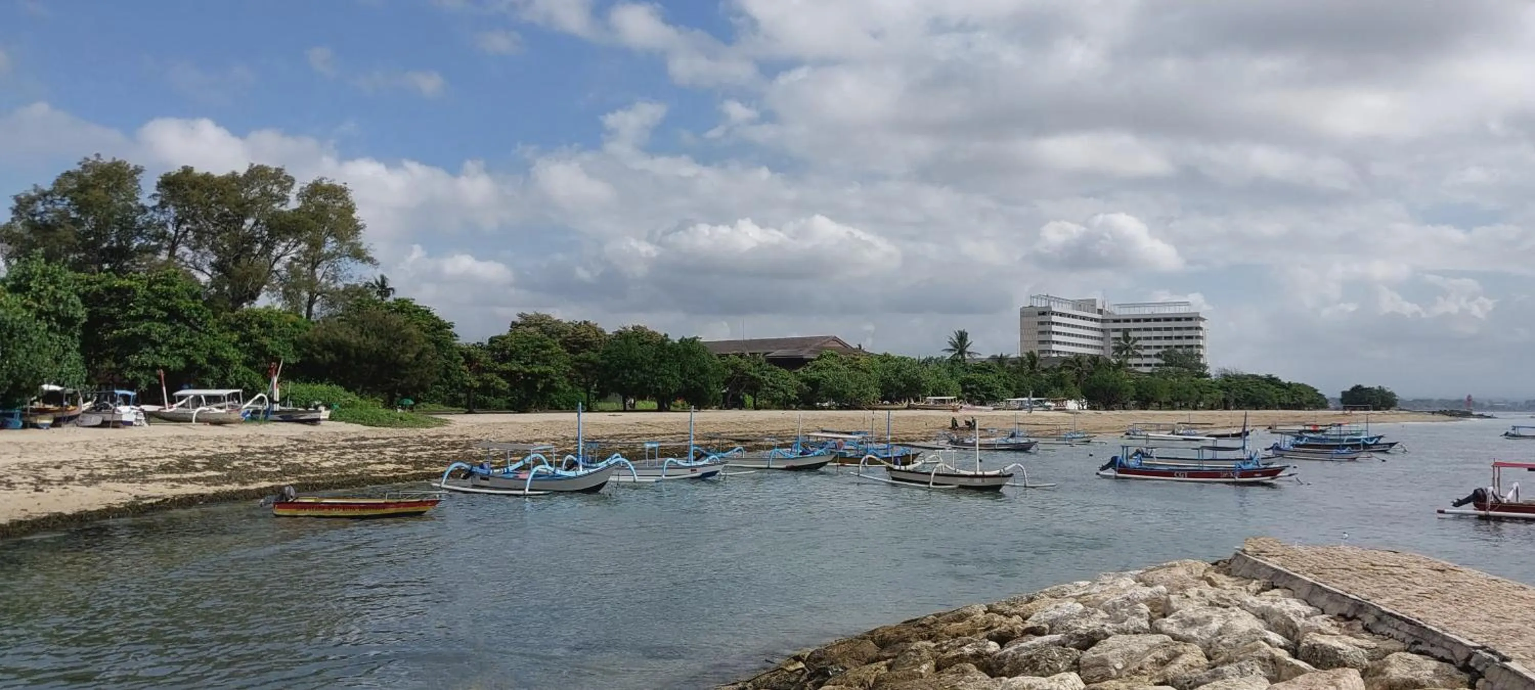 Beach in Sekuta Condo Suites