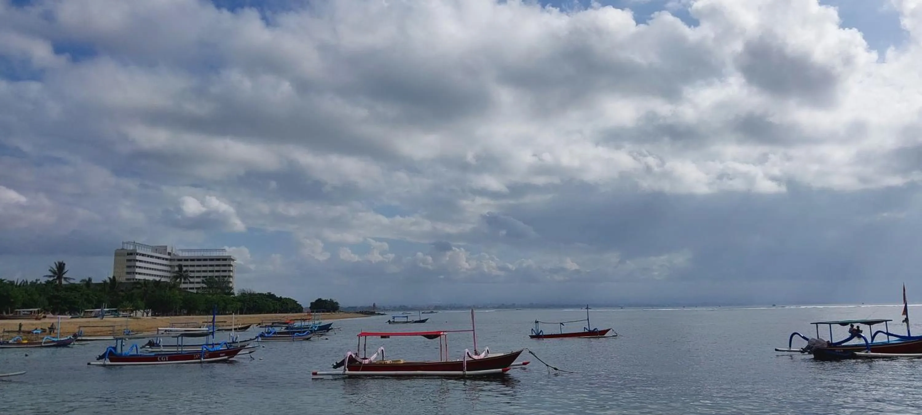 Beach in Sekuta Condo Suites