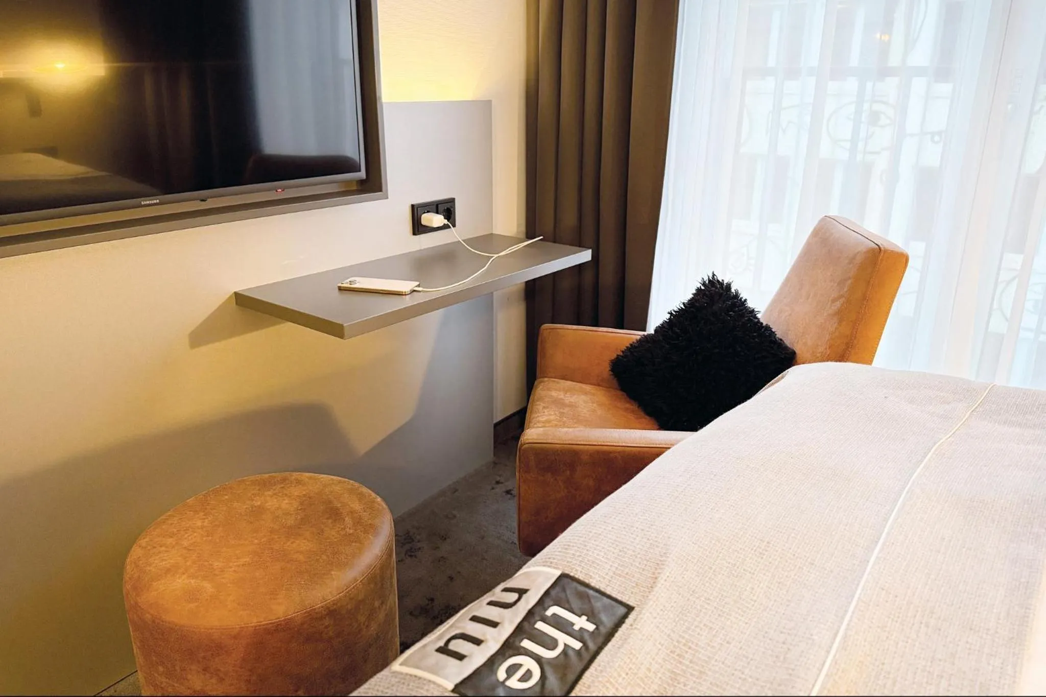 Photo of the whole room, Bed in Holiday Inn - the niu, Charly Frankfurt City by IHG