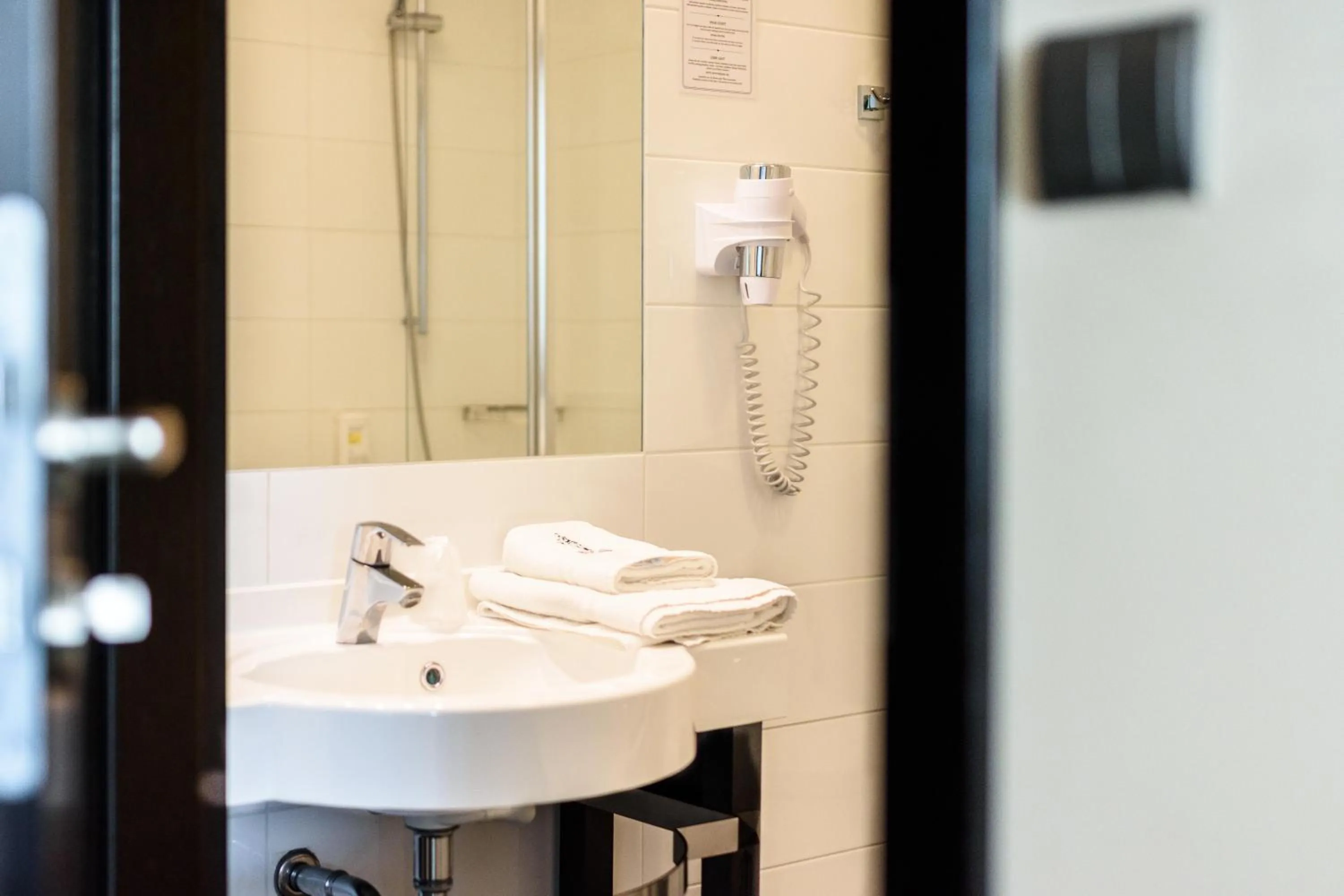 Bathroom in Hotel Fado Spa & Restaurant