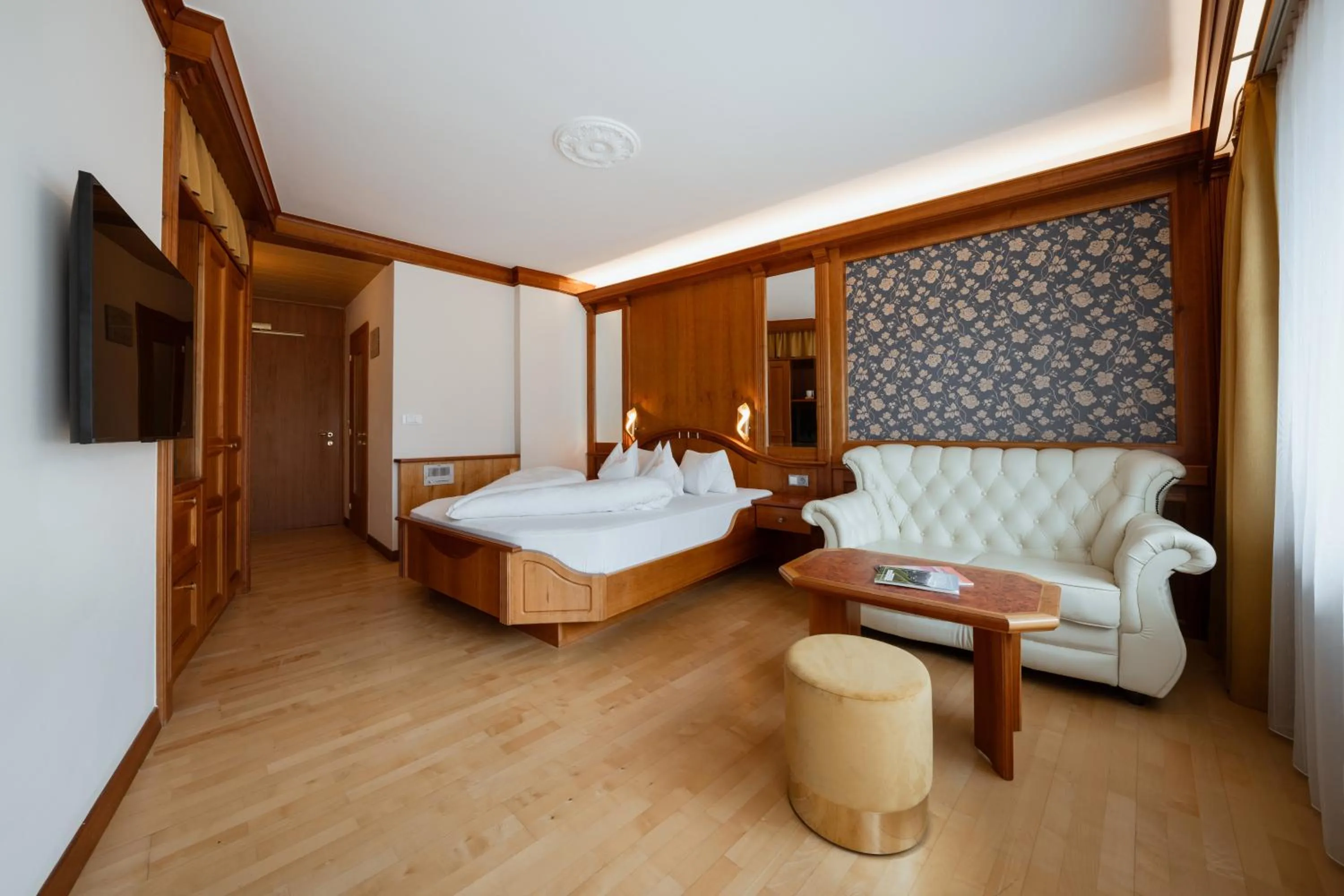 Bedroom, Bed in Hotel Nocturnes