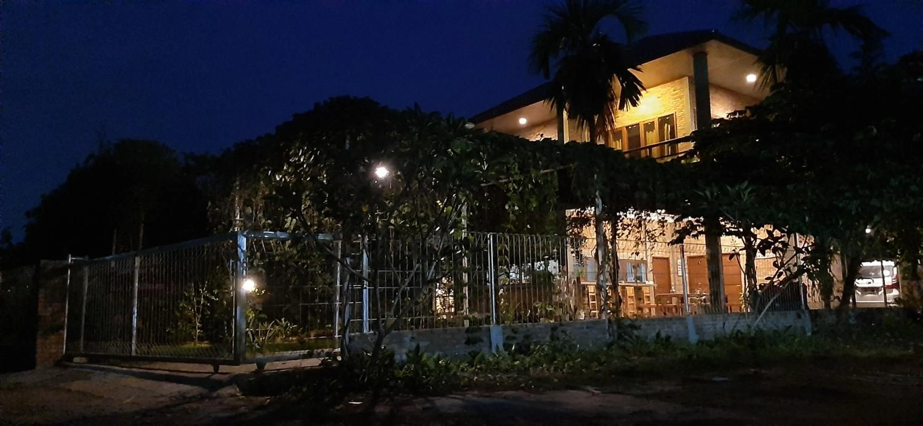 Property building in Bua Guest House
