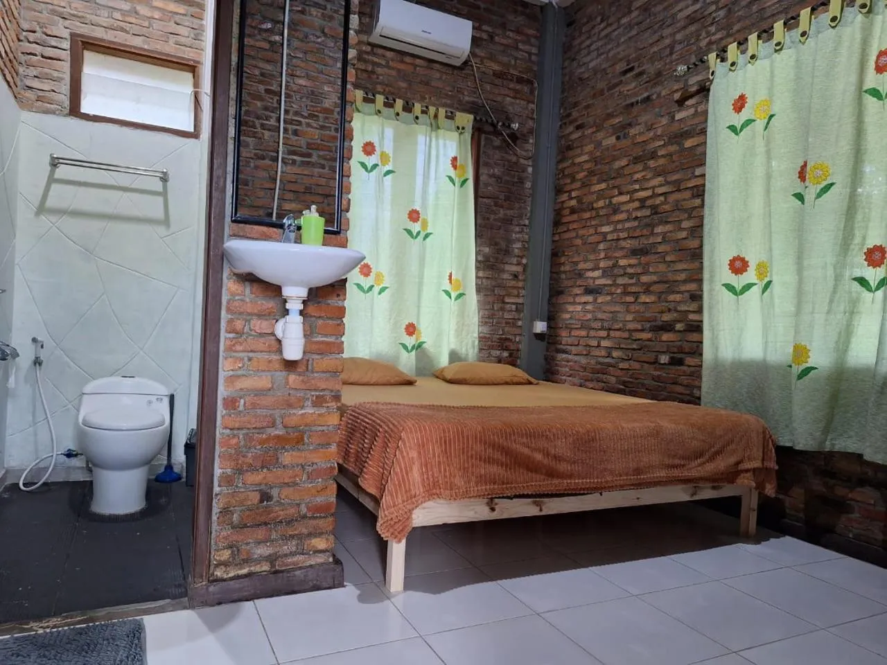 Bedroom in Bua Guest House