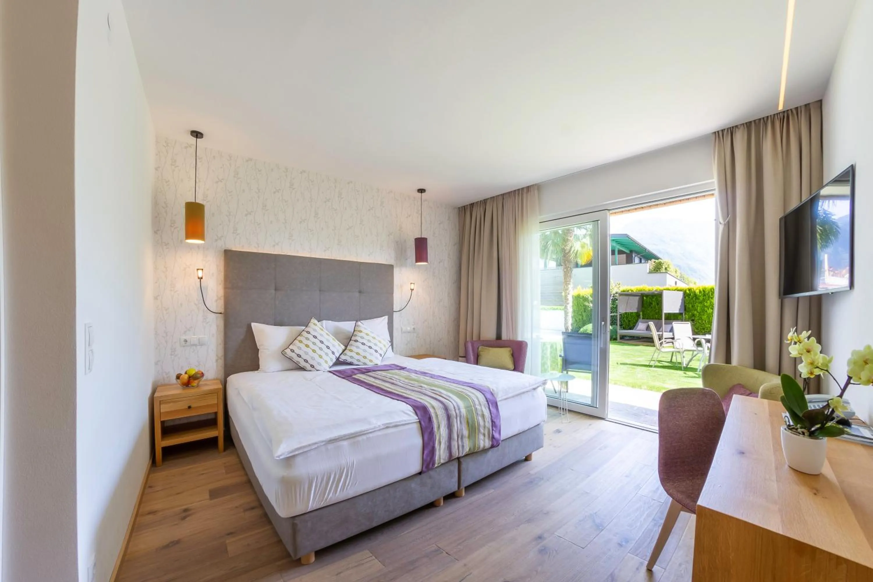 Photo of the whole room, Bed in Hotel Mehrhauser