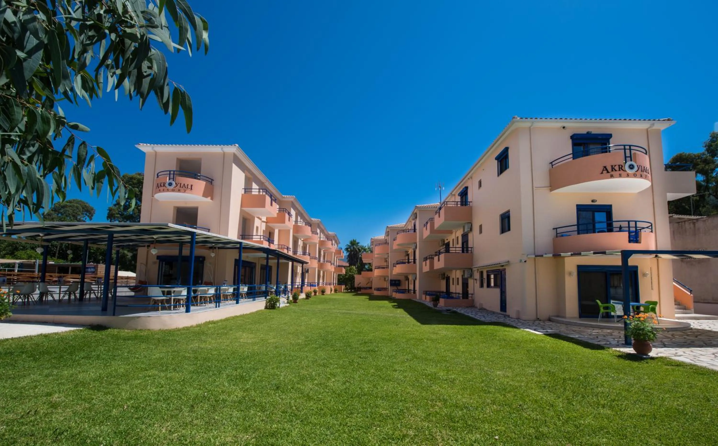 Garden view in Akroyiali Resort