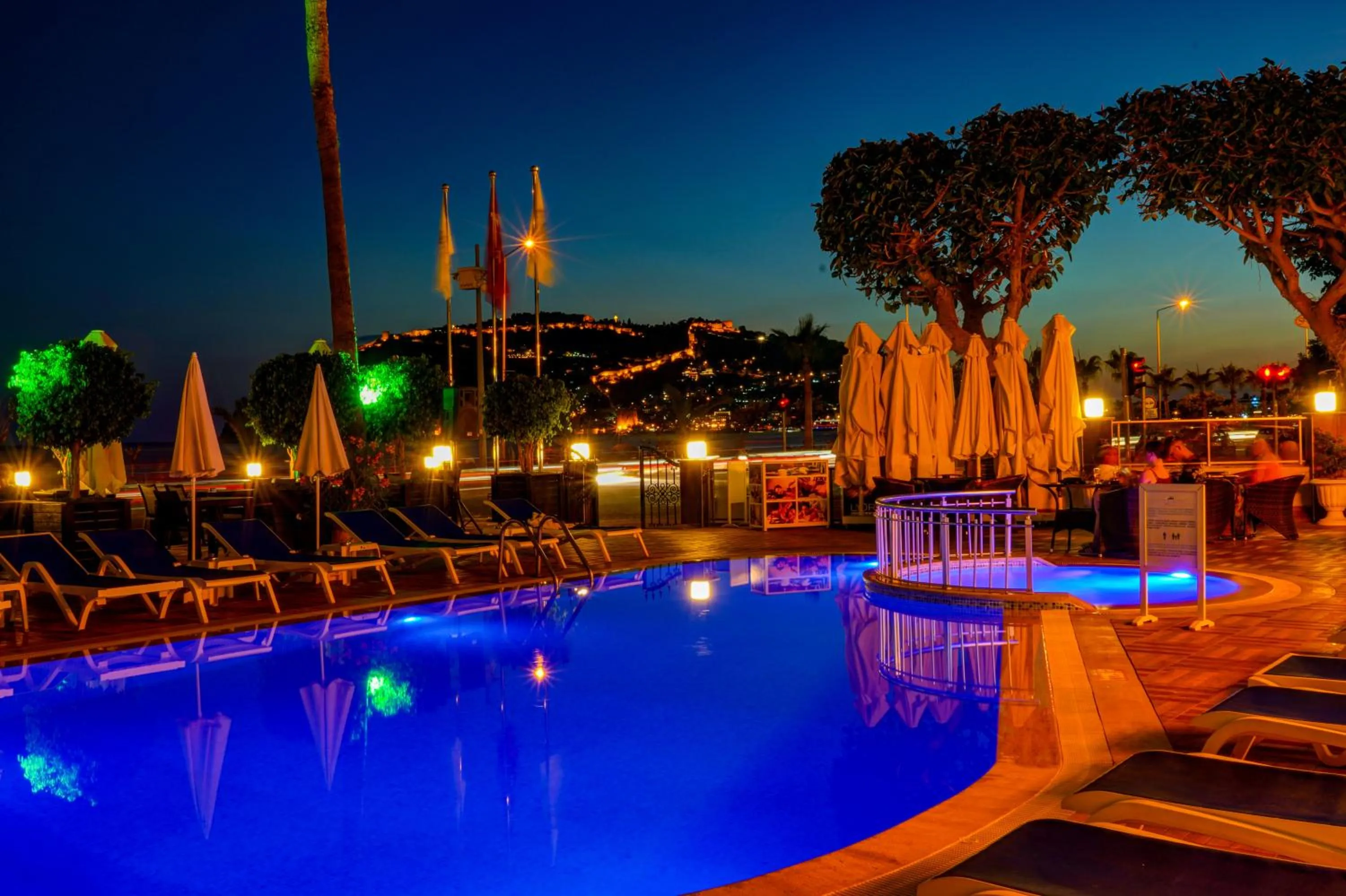 Night in Parador Beach Hotel All Inclusive